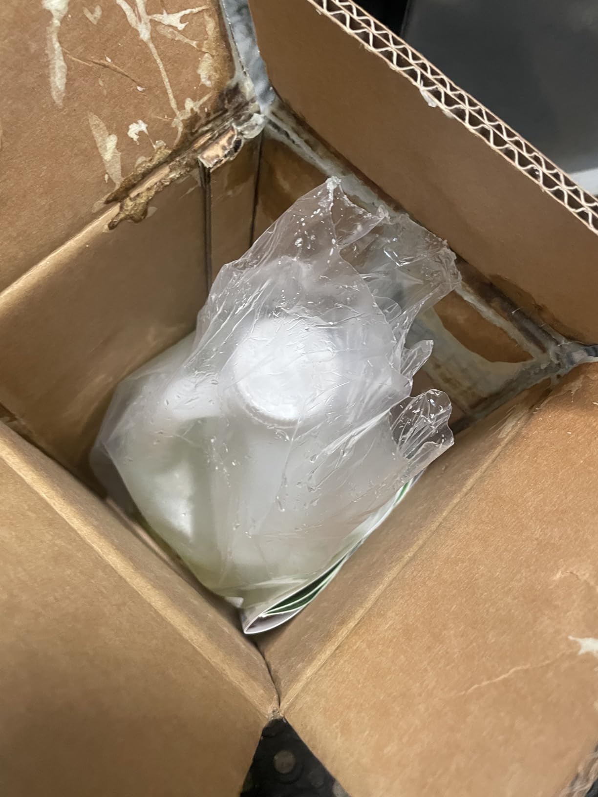 Dish Chlorine Concentrate - Food Contact Surfaces - Commercial Dishwasher - No Rinse - Food Service Kitchen - Multi-Use - Makes one 5-Gallon Pails (Diluted Further to 1,280 Gallons) customer photo 1