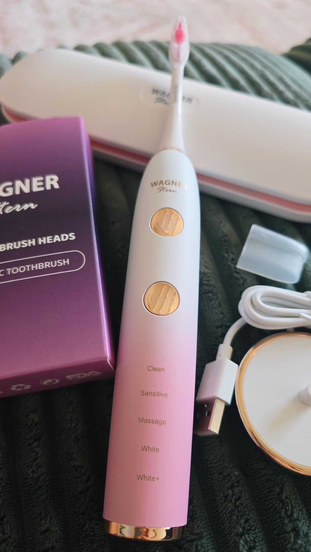 Wagner Stern WHITEN+ Electric Toothbrush, 48,000 VPM, Pressure Sensor, 5 Modes, 8 Brush Heads, Travel Case customer photo 2
