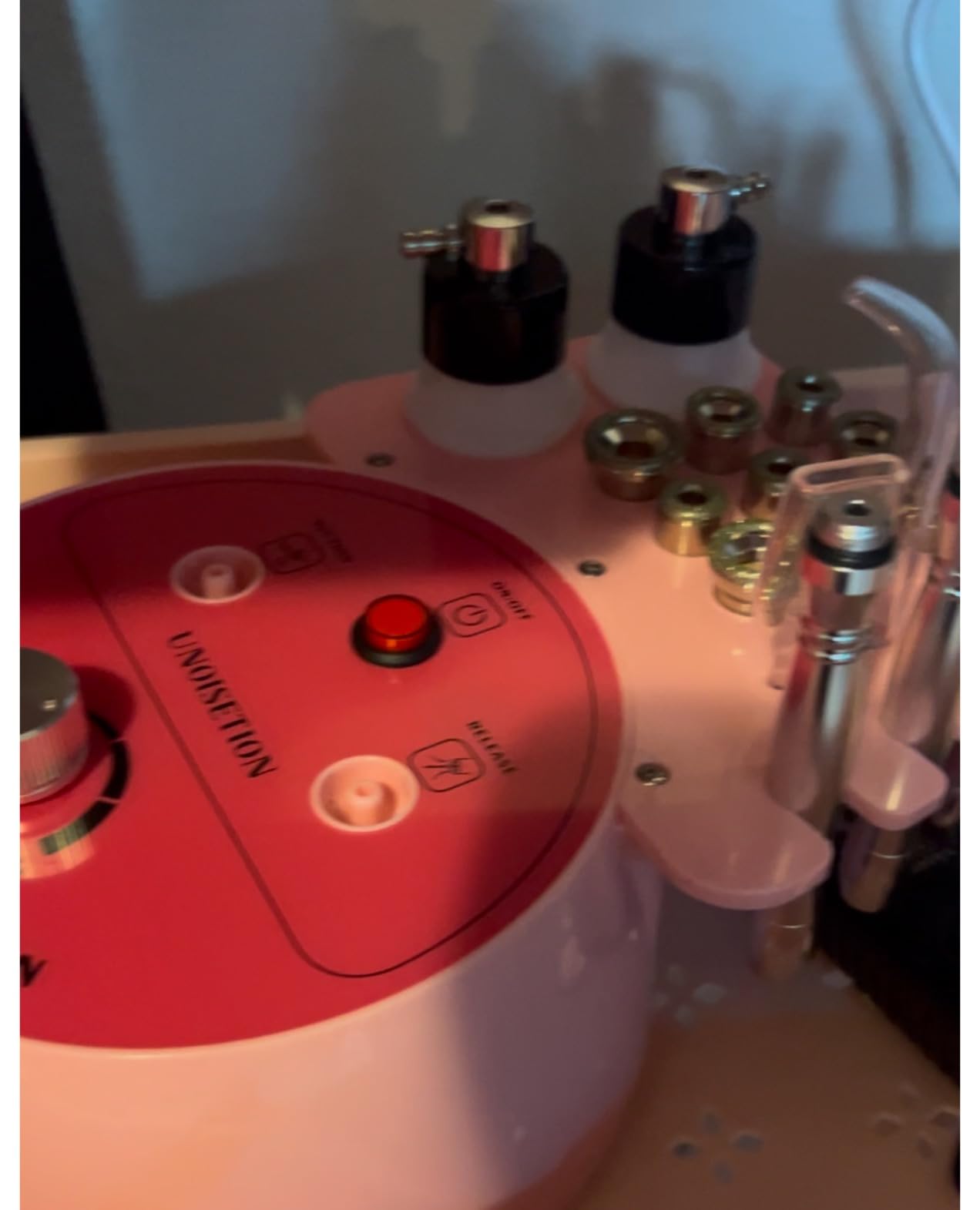 UNOISETION Diamond Microdermabrasion Machine Professional, 3 in 1 Dermabrasion Facial Peeling Skin Care Device for Salon Personal Home Use customer photo 2
