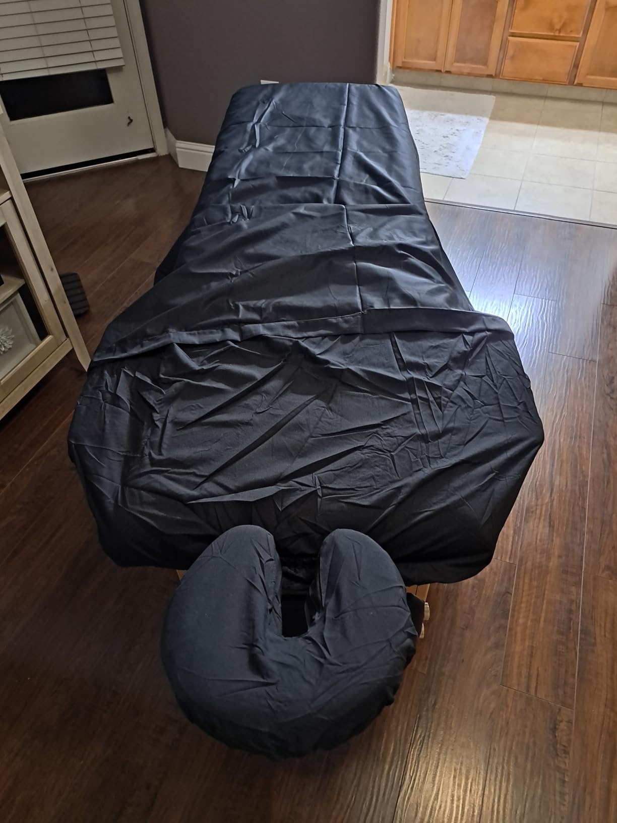 Yaheetech 84x28in Portable Massage Table Folding Adjustable Lash Bed, Pink customer photo 2