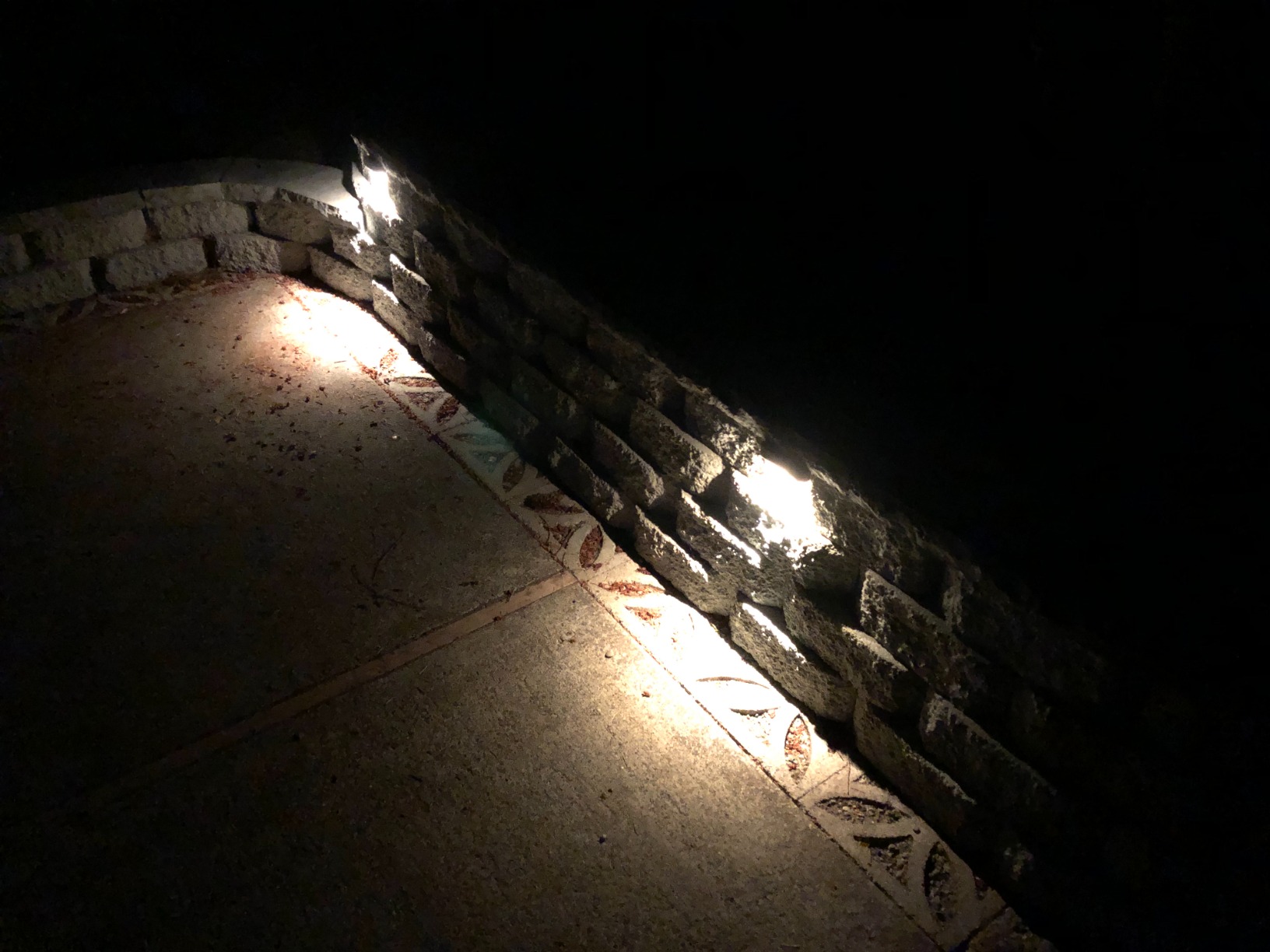 LEONLITE 8-Pack 7 Inch LED Hardscape Lighting, 3W/4W/5W, 2700K Soft White | Dimmable Retaining Wall Lights, Low Voltage Landscape Lighting, 12-24V AC/DC Paver Light, Outdoor Step Lights, ETL customer photo 1
