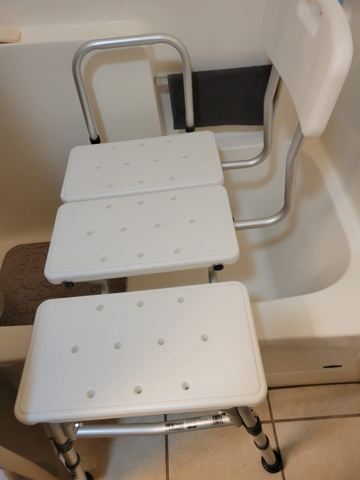 Drive Medical Splash Defense Tub Transfer Bench, Adjustable Height, White customer photo 2