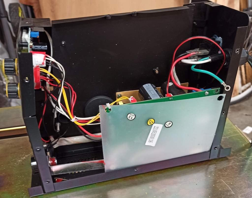 TOOLIOM 135A 110V Gasless Flux Core MIG Welder Kit with Wire and Gloves customer photo 1