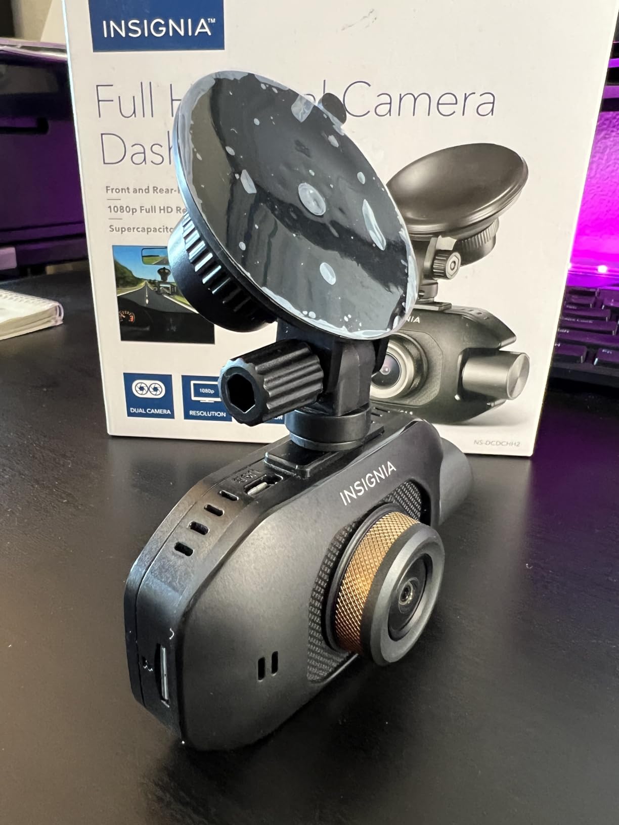 ROVE Genuine Suction Cup Mount for R2-4K, PRO, R2 Dual, and R2-4K Dual PRO customer photo 1