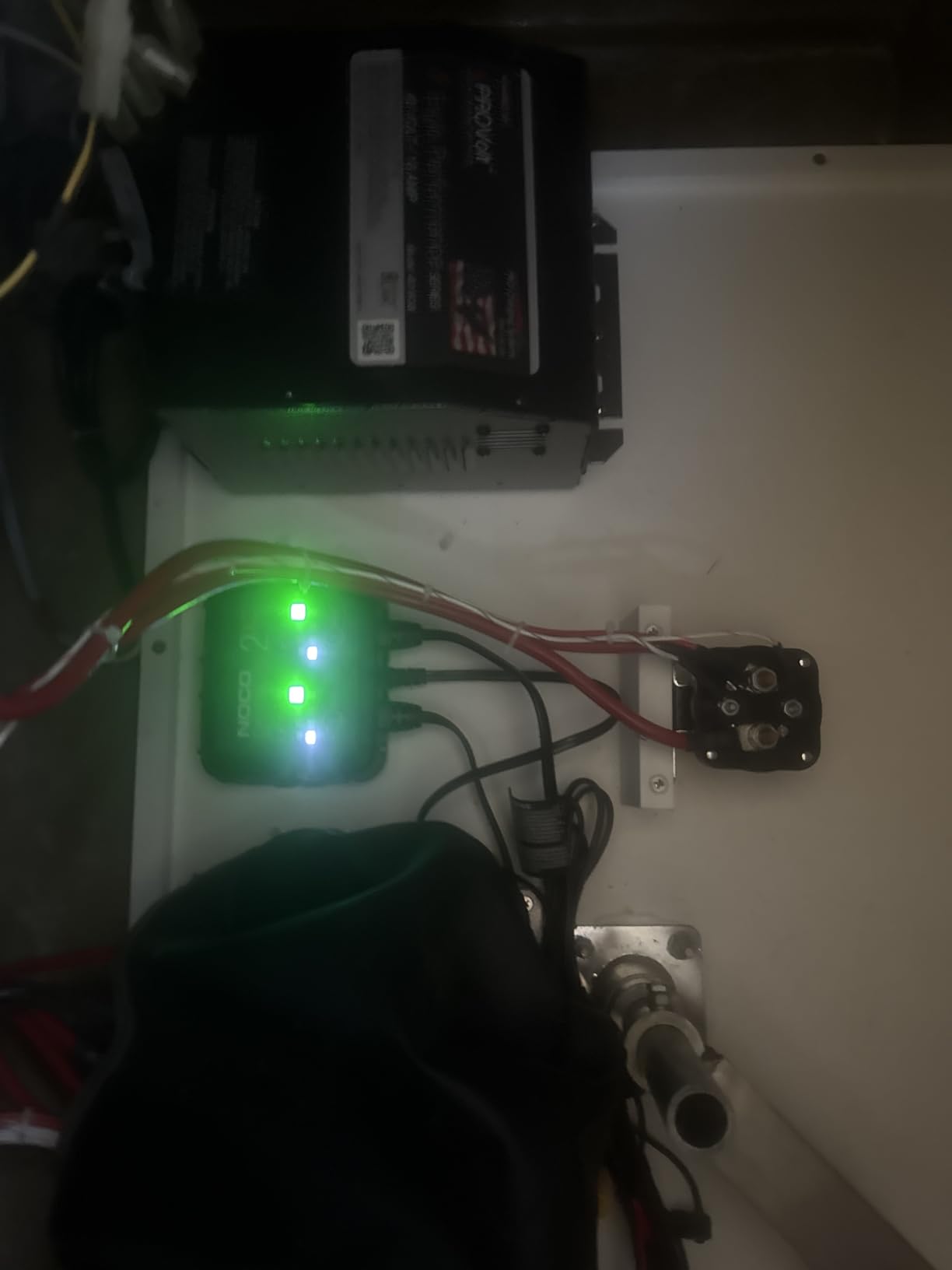 NOCO GENIUS2X2 6/12V 2-Bank Battery Charger, Trickle Charger & Maintainer customer photo 2