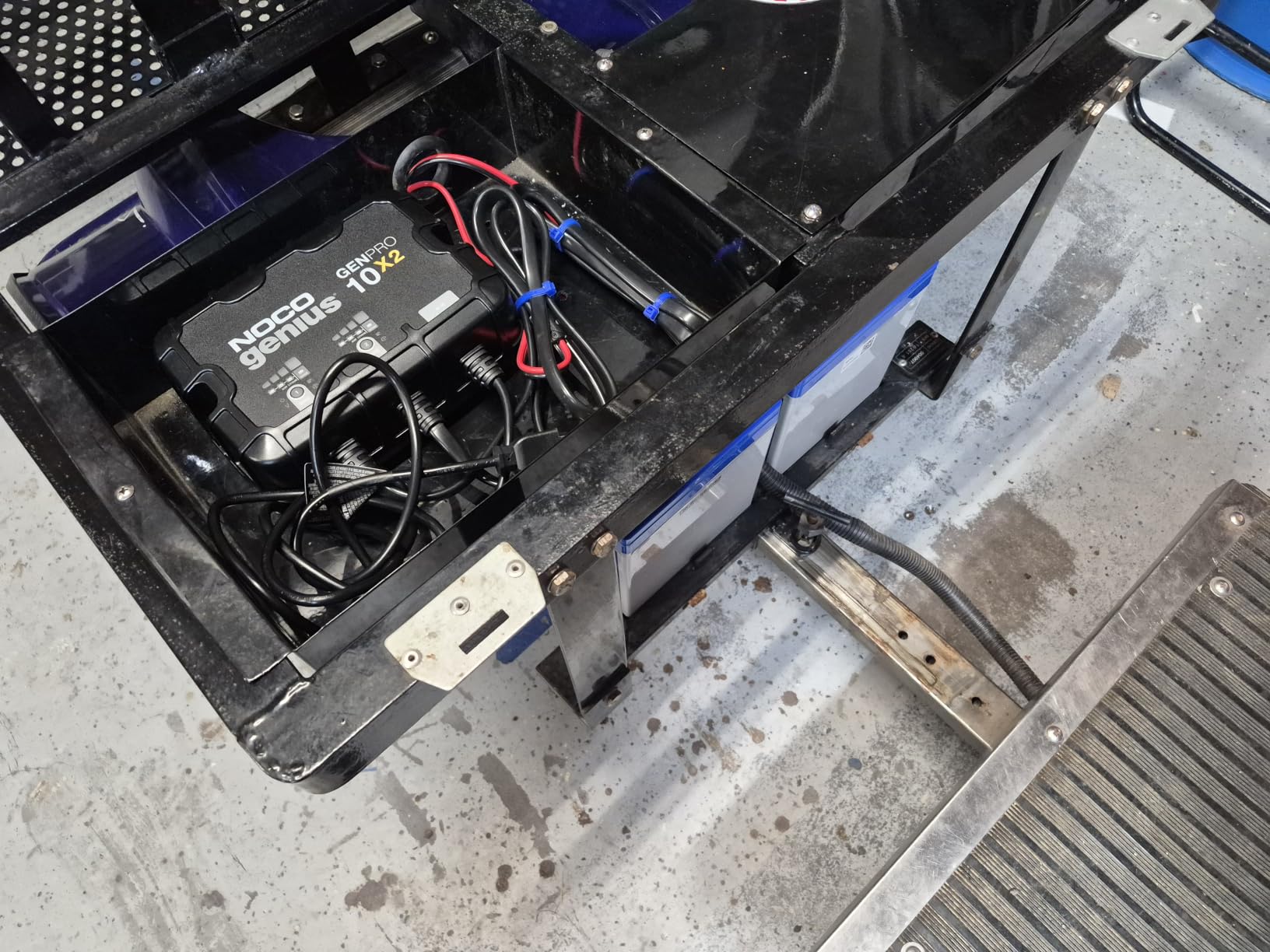 NOCO GENPRO10X2 12V 20A 2-Bank OnBoard Marine Battery Charger & Maintainer customer photo 1