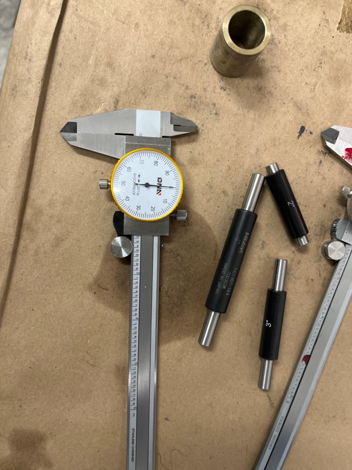 DNA Motoring TOOLS-00055 Premium-Grade Stainless Steel Dial Caliper, 6 Inch, Shockproof Measuring Micrometer w/Lockable Head customer photo 2