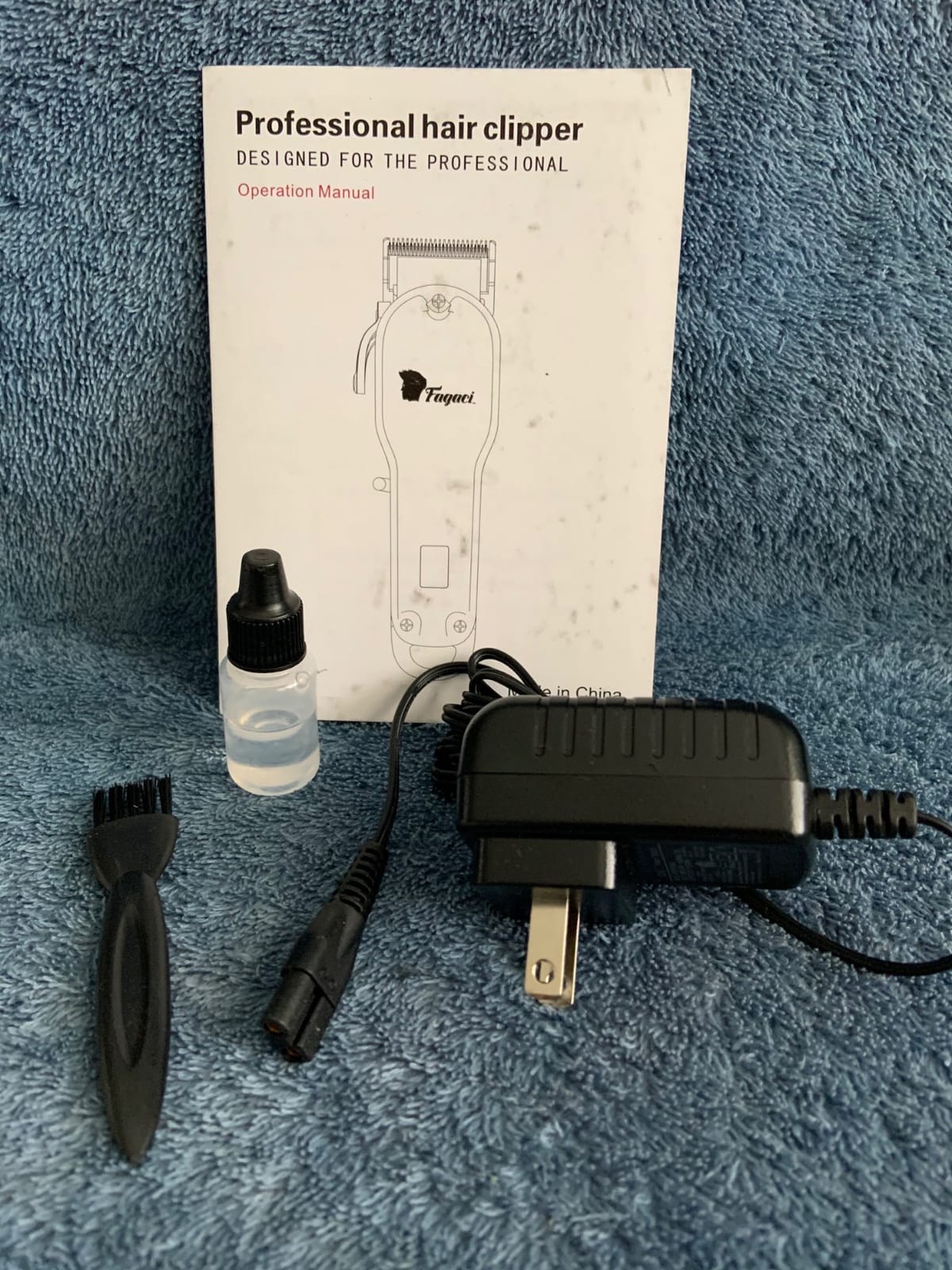 Fagaci Professional Hair Clippers with Extremely Fine Cutting, Cordless Hair Trimmer for Men & Women, Barber Clippers for Salon & Home Use customer photo 2