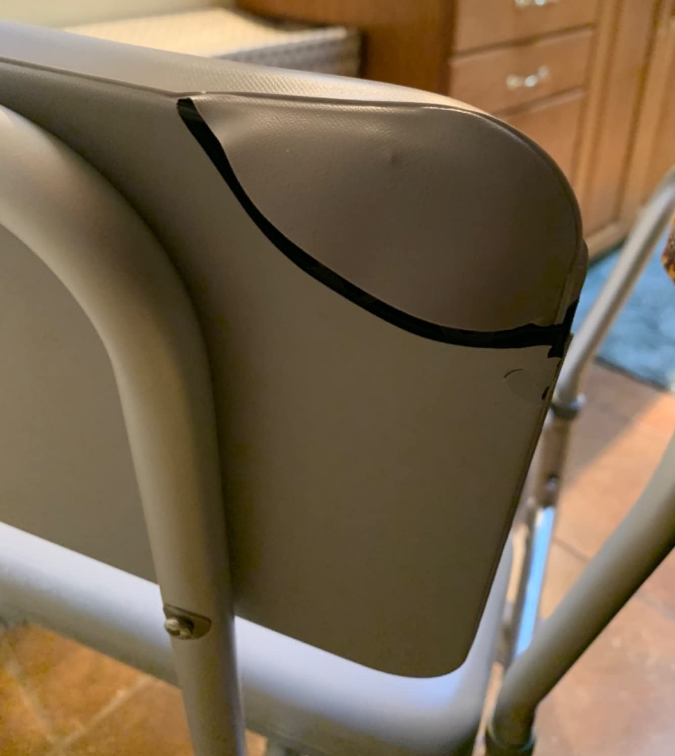 Medline Padded Transfer Bench for Bathtub and Shower, Height Adjustable, Slip-Resistant Legs, Rust-Resistant, Side Arm & Back Rest for Extra Support, 400 lb. Weight Capacity, Tool-Free Assembly customer photo 2