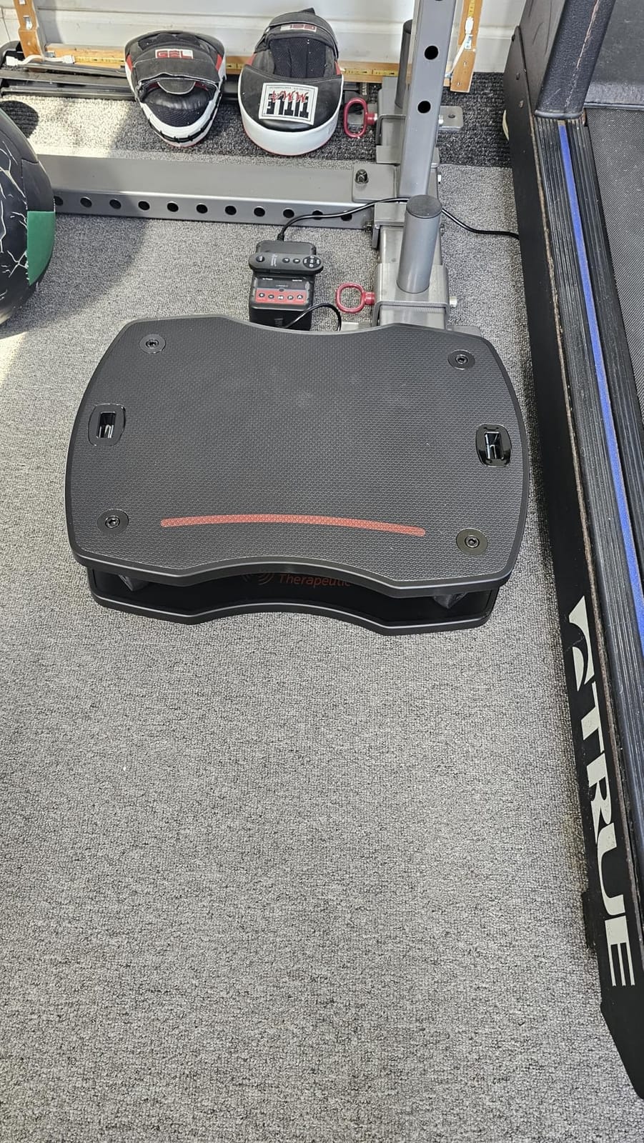 VT007 Vibration Plate Exercise Machine - High Frequency, Low Amplitude | Muscles, Bones and Nerves Training | Blood and Lymph Circulation Improvement customer photo 2