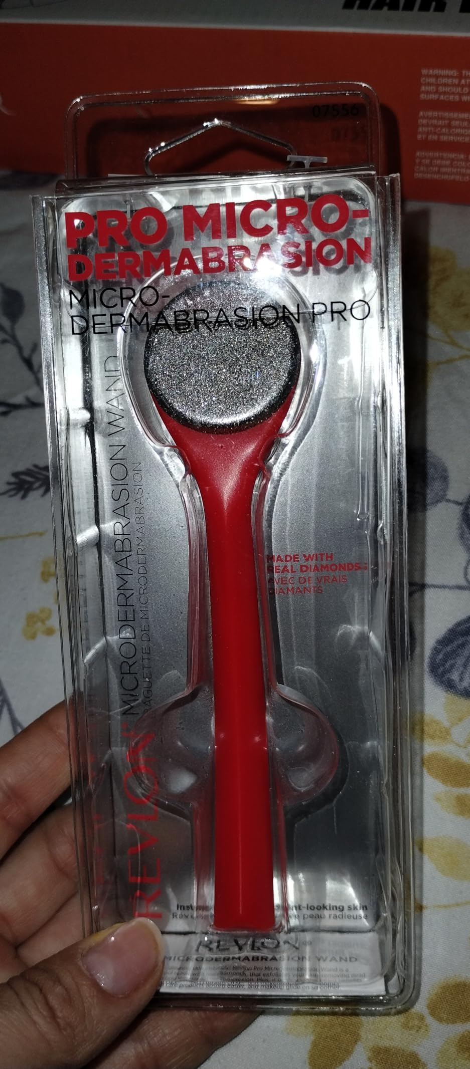 Revlon Microdermabrasion Wand, Red, 1 Count customer photo 1