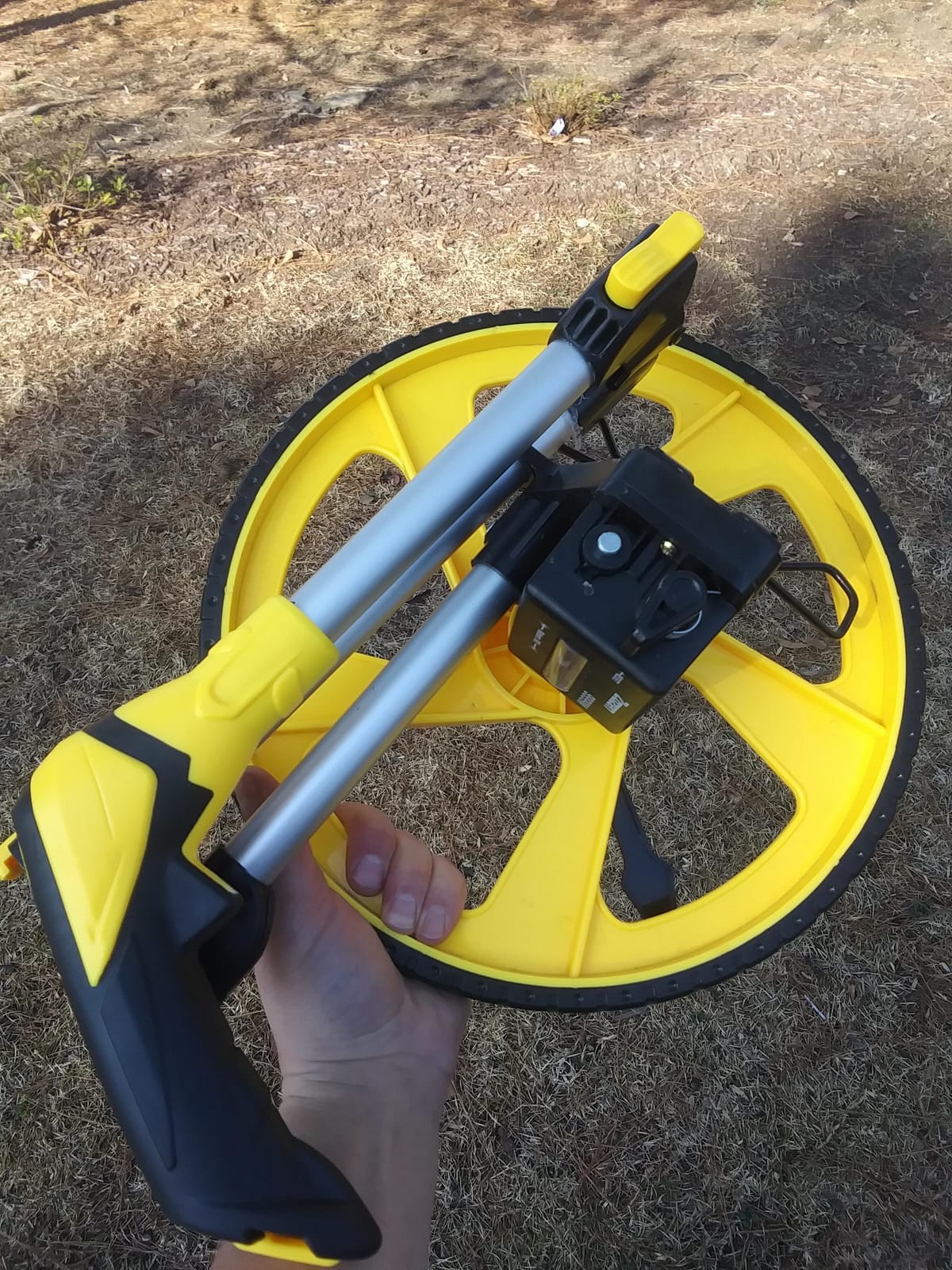 Zozen Measuring Wheel in Meters, Double Folding/One Key Reset/Mechanical customer photo 1