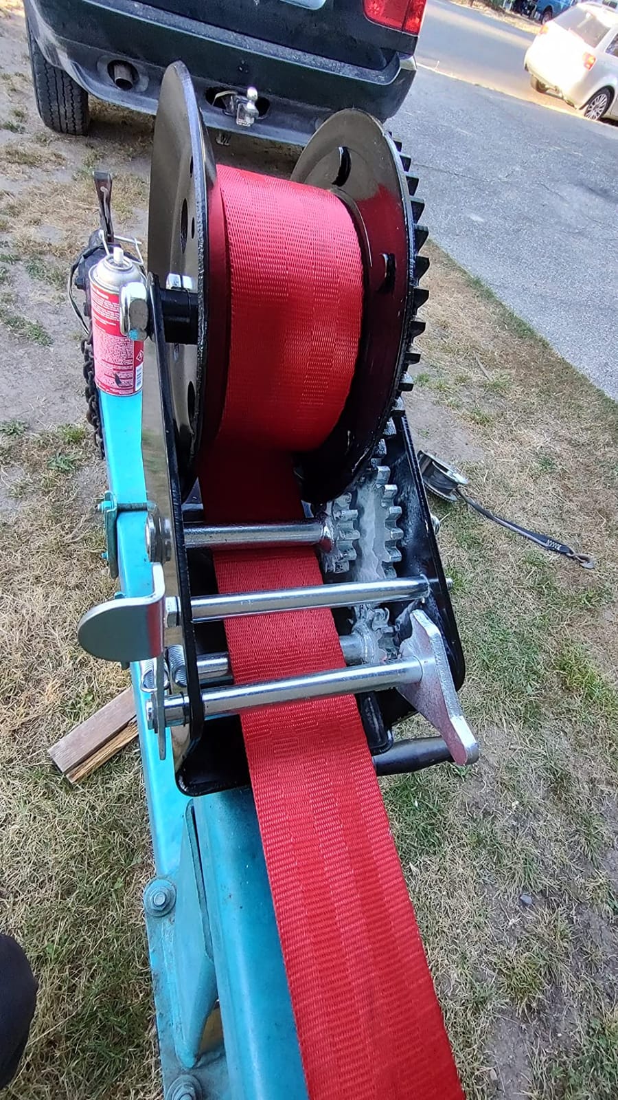 TYT 3500LB Boat Trailer Strap Winch with 10M Red Strap, Sturdy Long-Lasting Gear Hand Crank Winch, Operated Two Way Ratchet Manual Winches for Towing Pulley Boat Trailer Truck RV Jet Ski Marine Winch customer photo 1
