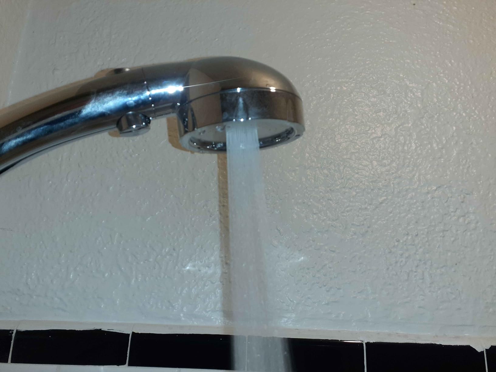 KAIYING High Pressure Handheld Shower Head with ON/OFF Pause Switch customer photo 1