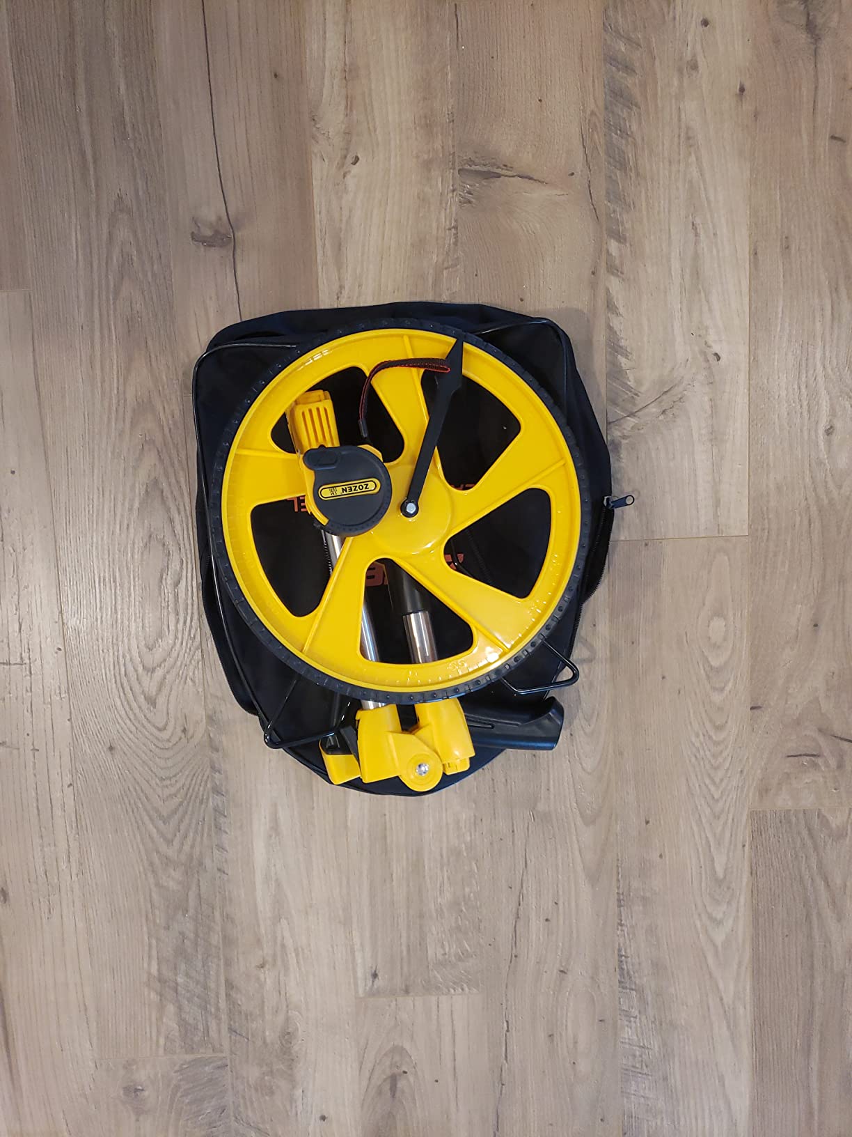 Zozen Measuring Wheel Digital Display, Feet/Meters, Foldable Measure Wheel | Backlit Display, Kickstand, Rolling Measurement Up to 9,999.99Ft/9,999.99M, Easy Carrying, Include Portable Backpack customer photo 2