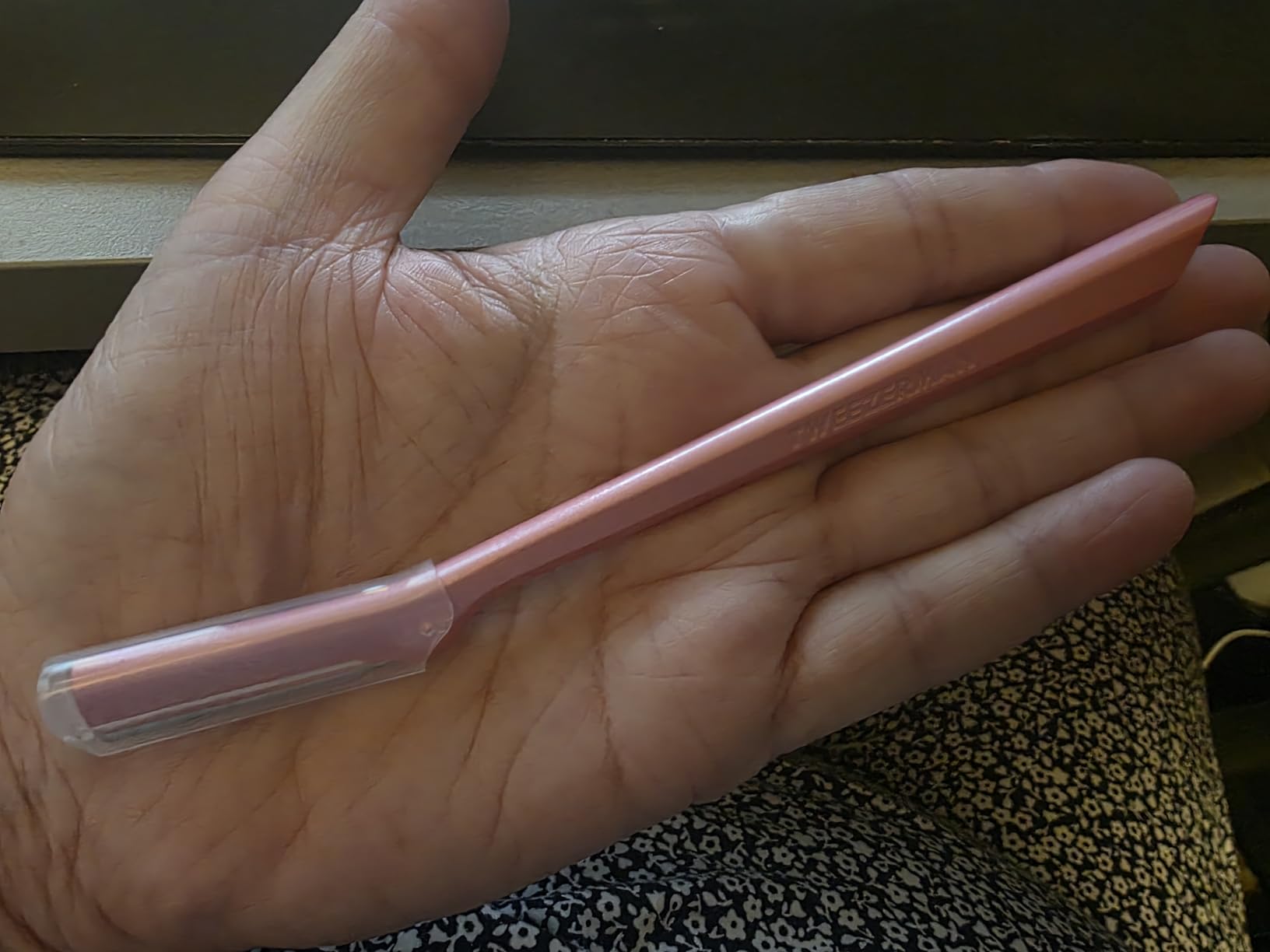 Tweezerman Facial Razor Stainless Steel customer photo 1