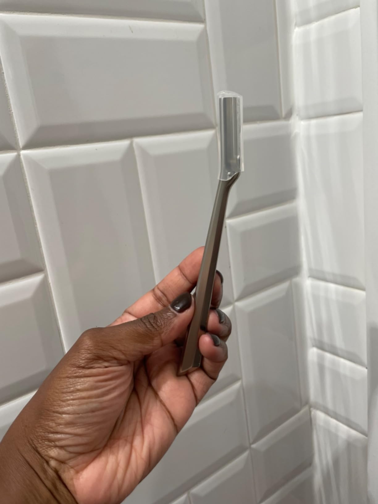 Tweezerman Facial Razor Stainless Steel customer photo 2