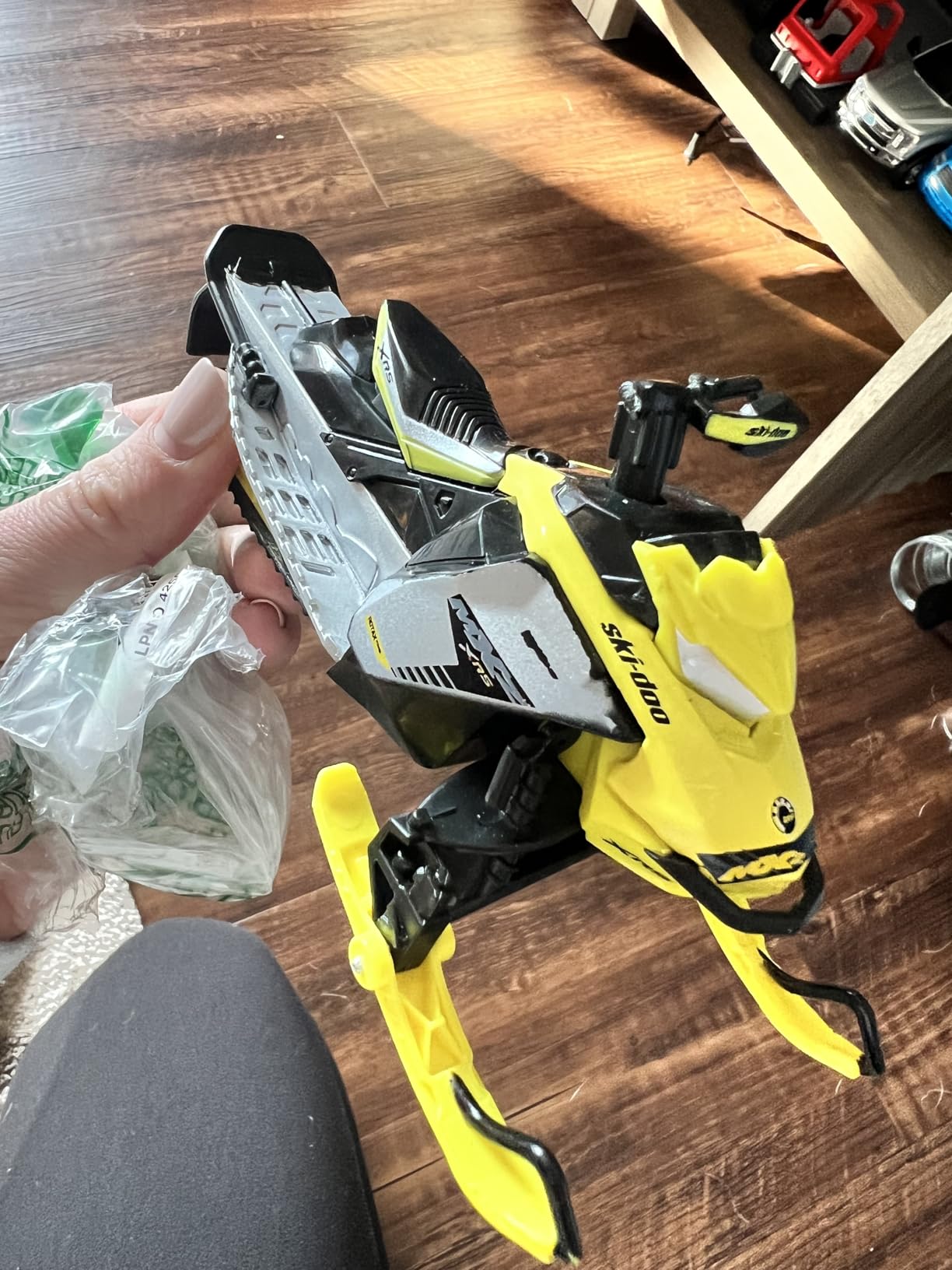 NewRay Toy 1:20 Scale Mini Die Cast MXZ X-RS Snowmobile Yellow customer photo 2