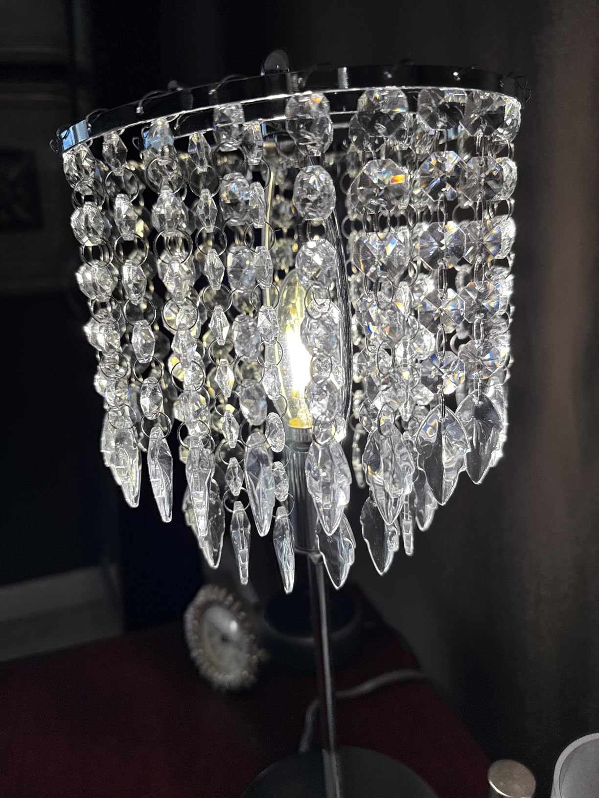 Crystal Table Lamp Set of 2, 3-Way Dimmable Nightstand Lamp with 2 USB Charging Ports, Gold Bedside Lamp for Bedroom, Touch Lamp with Elegant Shade for Living Room, B11 LED Bulb Included customer photo 1