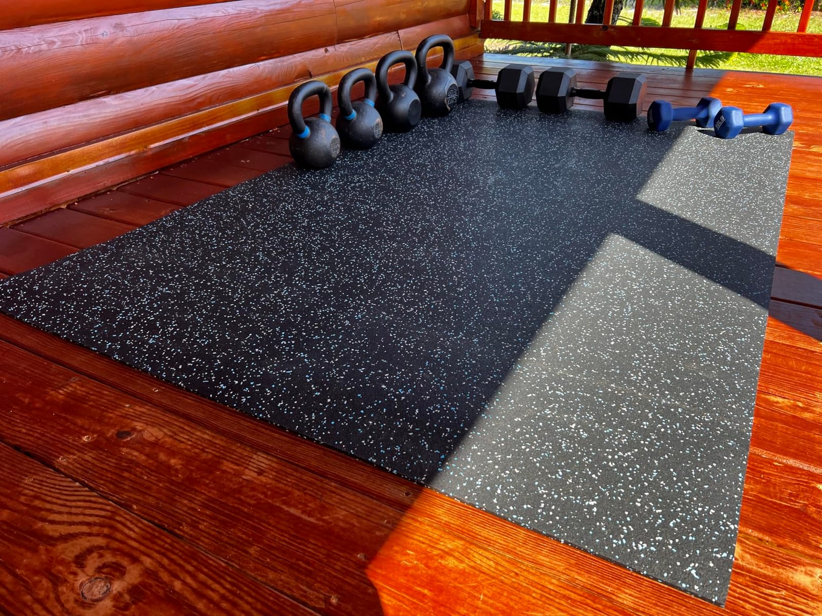 Rubber King Multi-Purpose Exercise Mat - 100% Recycled Thick Rubber Mat for Home Gym Flooring, Non-Slip, Low-Odor Durable Workout Mat for Indoor/Outdoor, Shoe-Friendly customer photo 1