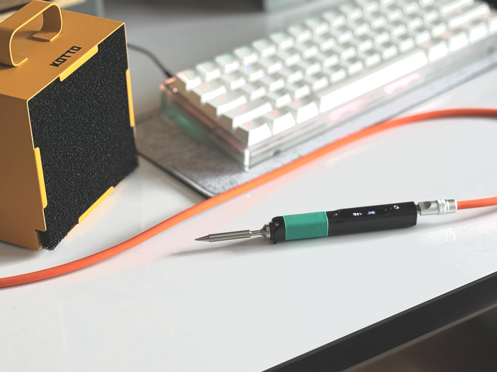 PINECIL - Smart Mini Portable Soldering Iron customer photo 1