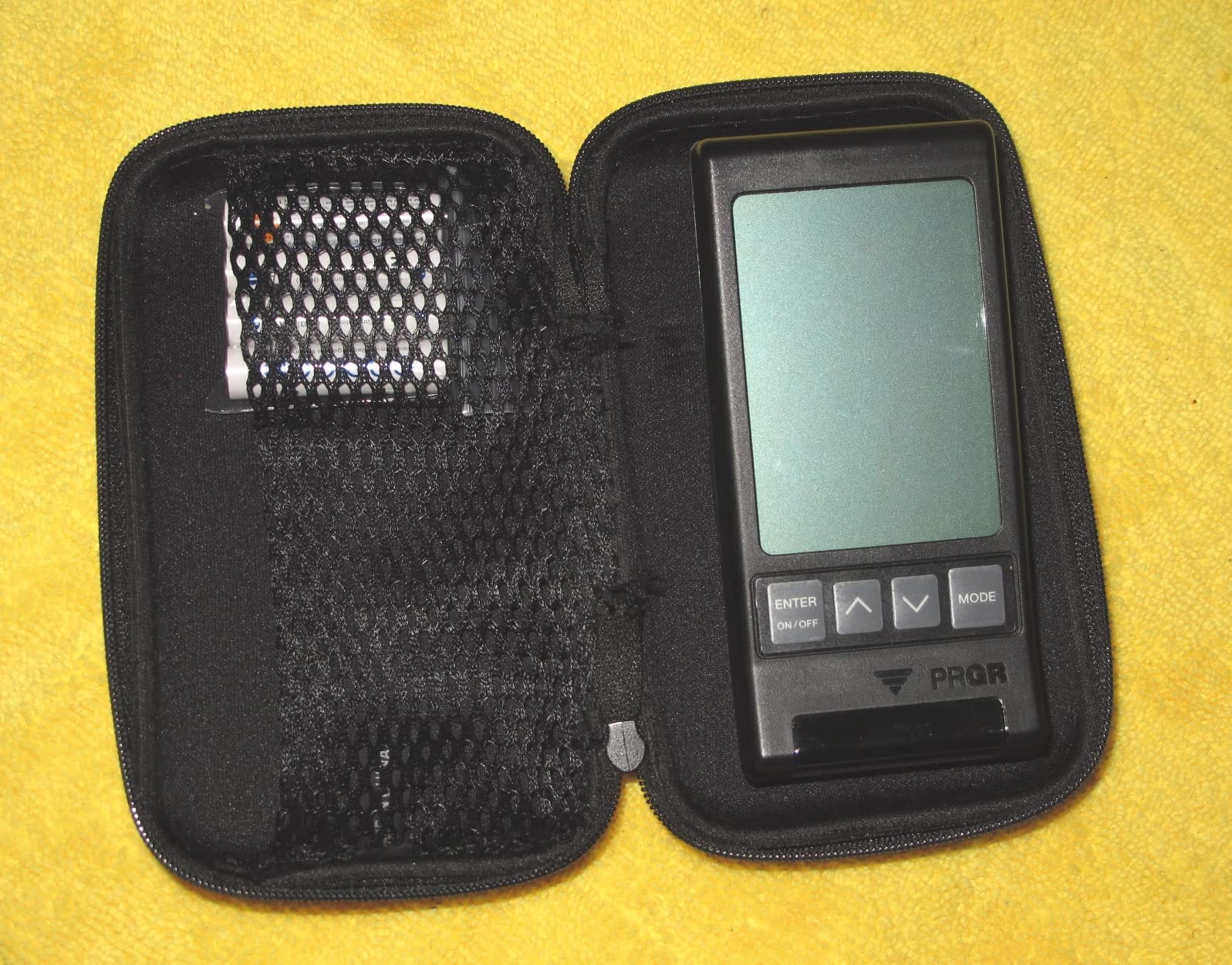 PRGR HS 130-A Portable Golf Launch Monitor | Doppler Radar Measures Club & Ball Speed, Smash Factor, Total & Carry Distance | Tracks Swing Speed Training Aids customer photo 1