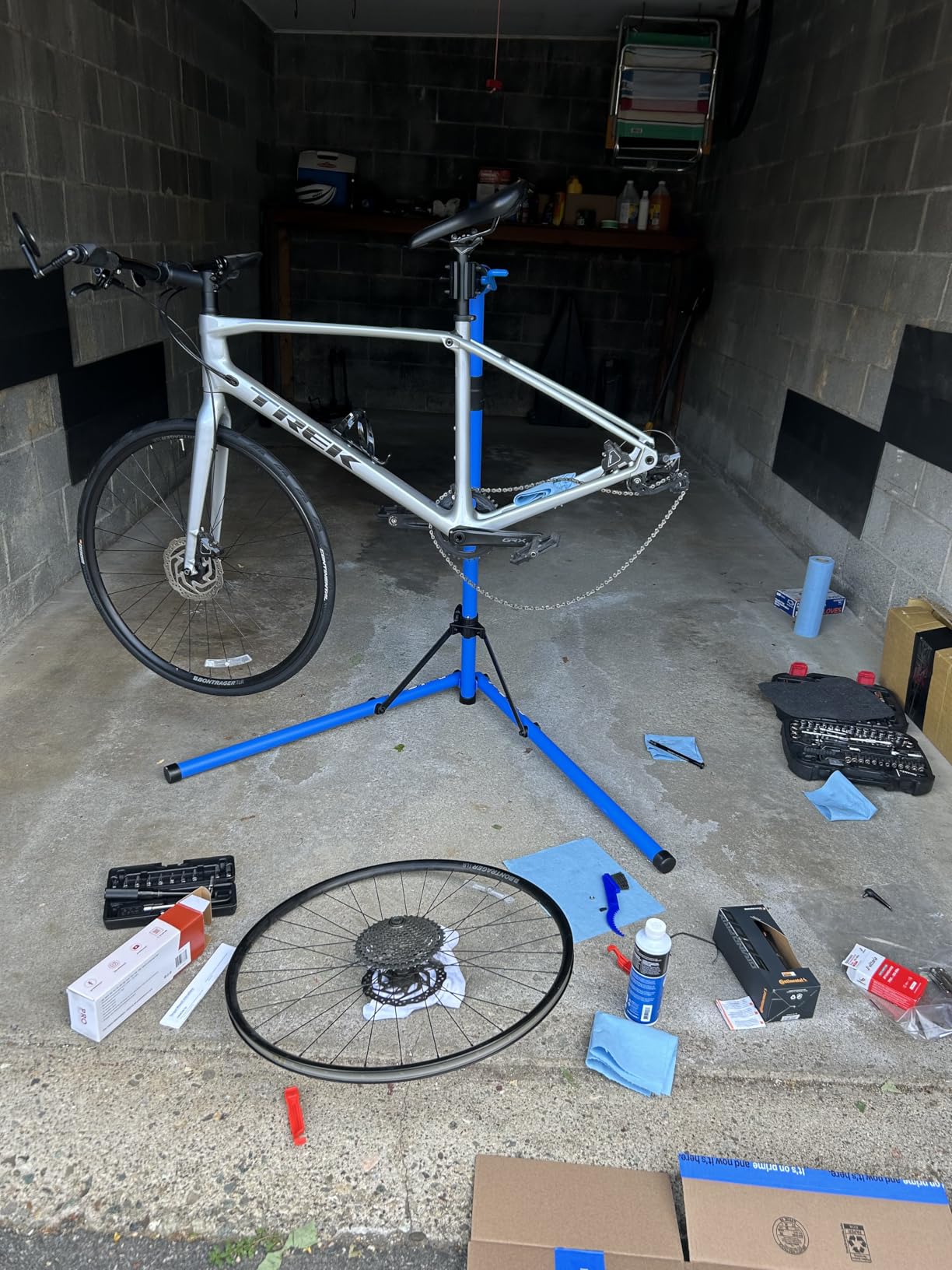 Park Tool PCS-9.3 - Home Mechanic Repair Stand customer photo 1