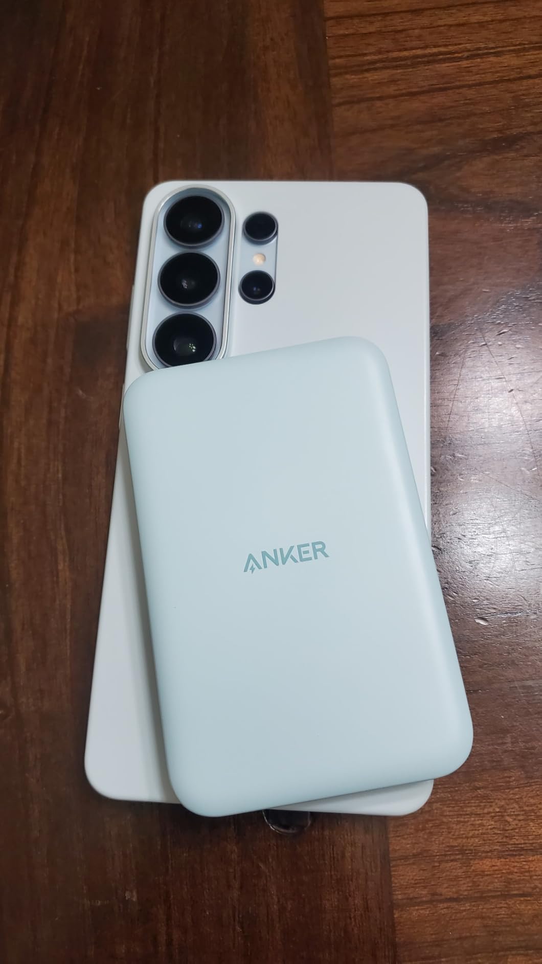 Anker 621 MagGo Power Bank, 5,000mAh Magnetic Portable Charger | Travel Essential Battery Pack with USB-C Cable, Compatible with iPhone 16 / 15 / 14 / 13 / 12 Series customer photo 2