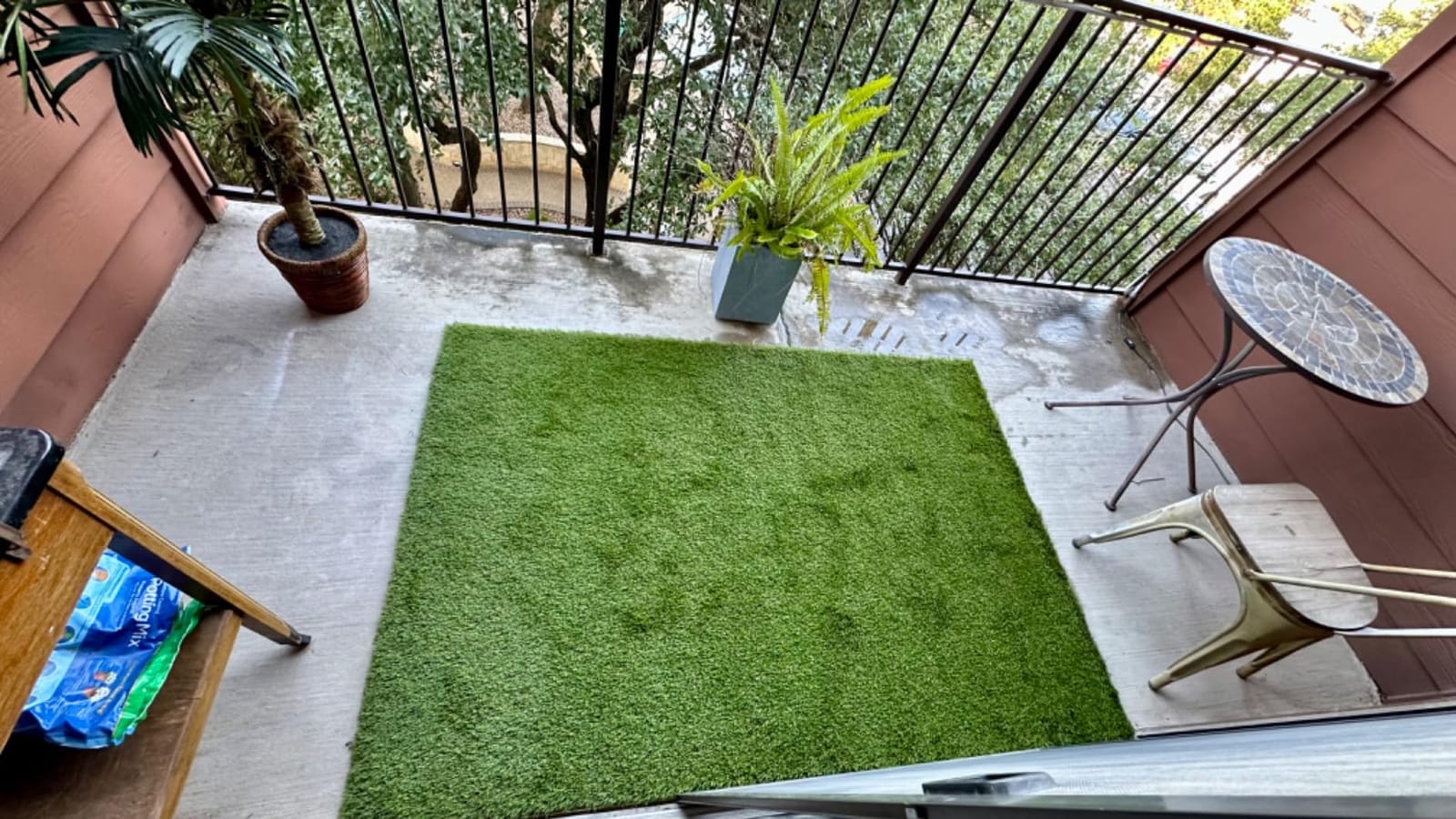 SunTurf Artificial Grass for Dogs, Dog Pee Grass, Fake Grass for Dogs Potty Training, 4x6ft Extra Large Turf Grass, Reusable Puppy Wee Wee Pads, Dog Supplies, Indoor Outdoor customer photo 2