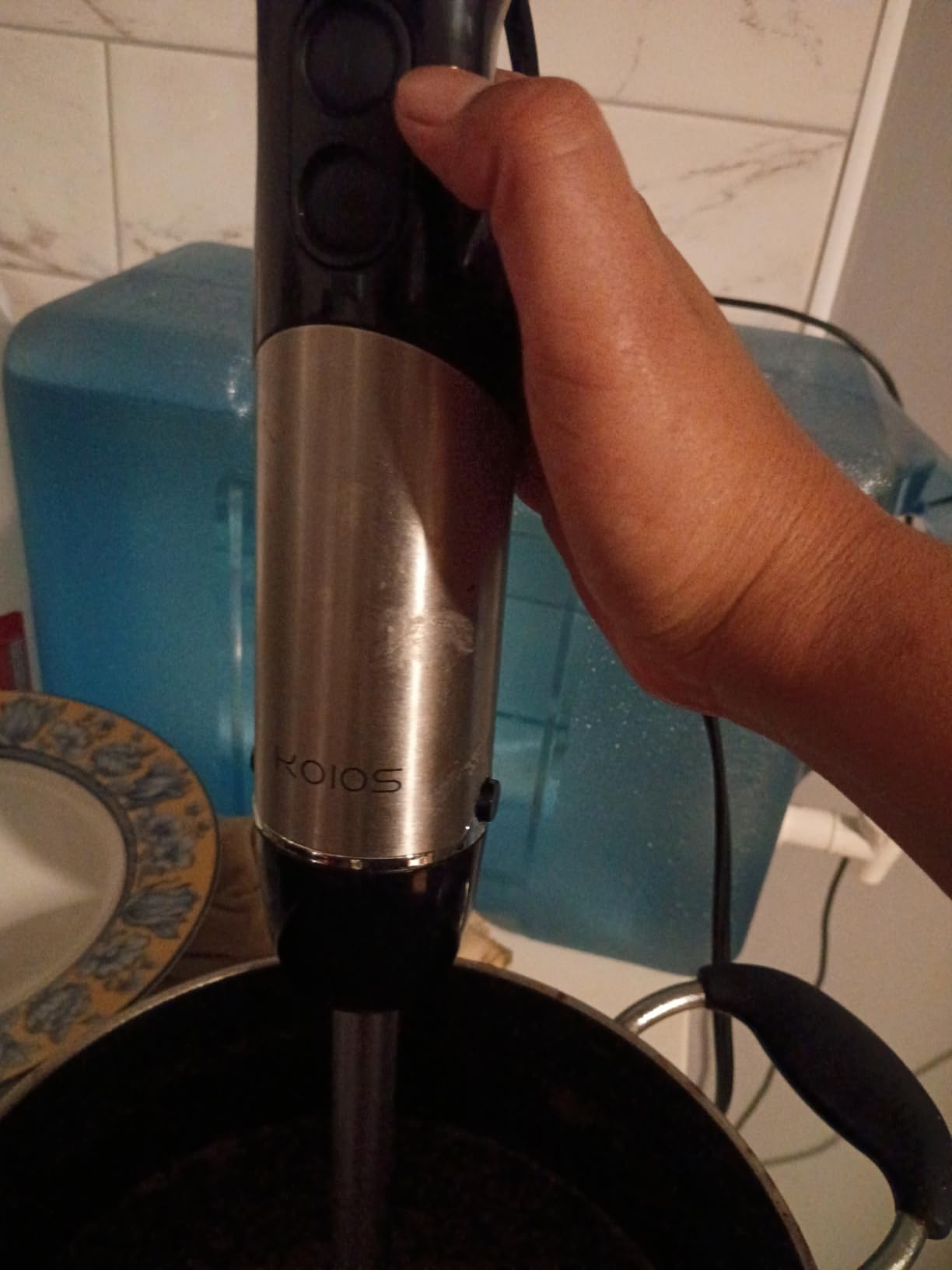 KOIOS Upgraded Immersion Blender Handheld, 1000W 12-Speed 5 in 1 Hand Mixer Stick Blender with 304 Stainless Steel Blade,Food Processor,Beaker,Egg Whisk&Milk Frother,Non-BPA,Smoothies Purée Baby Food customer photo 1
