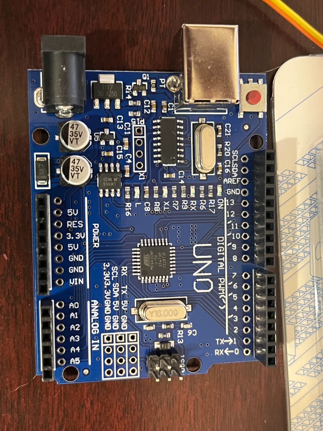 LAFVIN Basic Starter Kit with R3 CH340, Breadboard + Retail Box Compatible with Arduino IDE customer photo 1