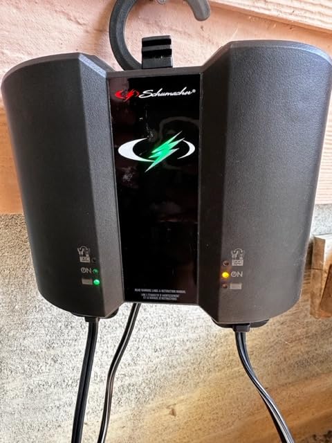 Schumacher Electric Two-Bank 2A Car Battery Charger and Maintainer, SC1410 customer photo 1