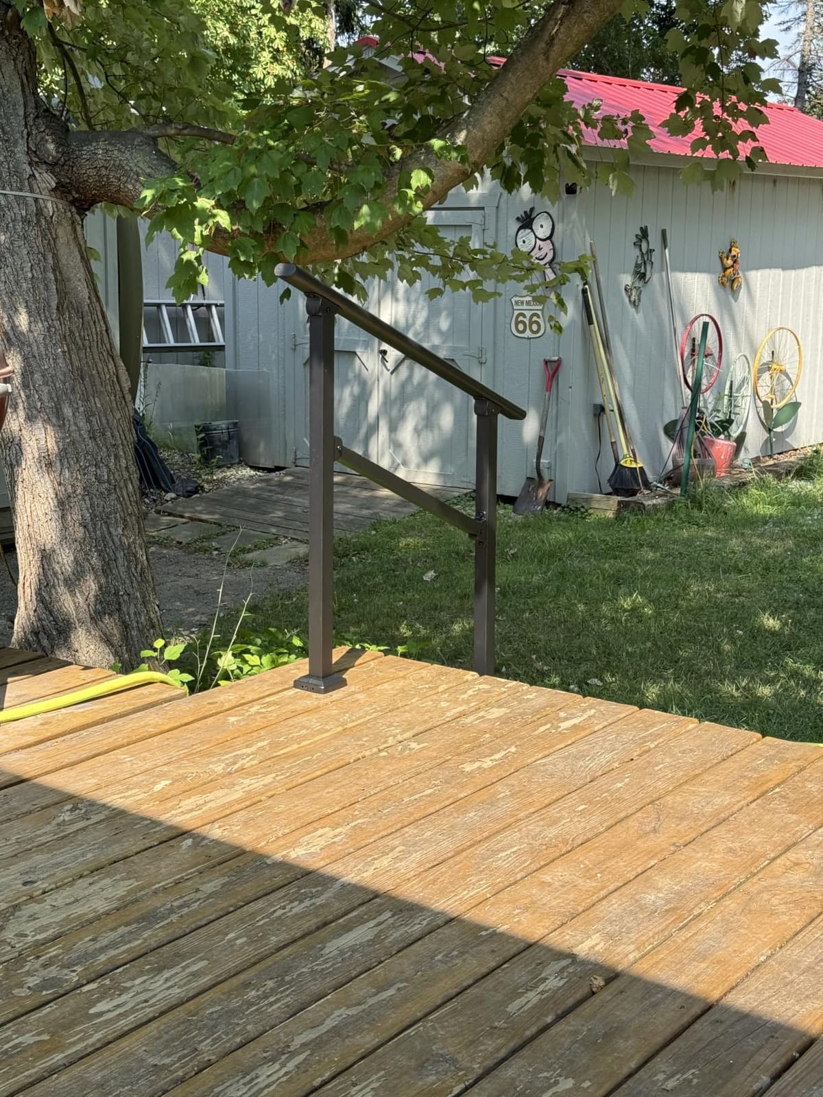 Metty Metal Hand Rails for Outdoor Steps,4 Step Stair Railing Kit customer photo 1