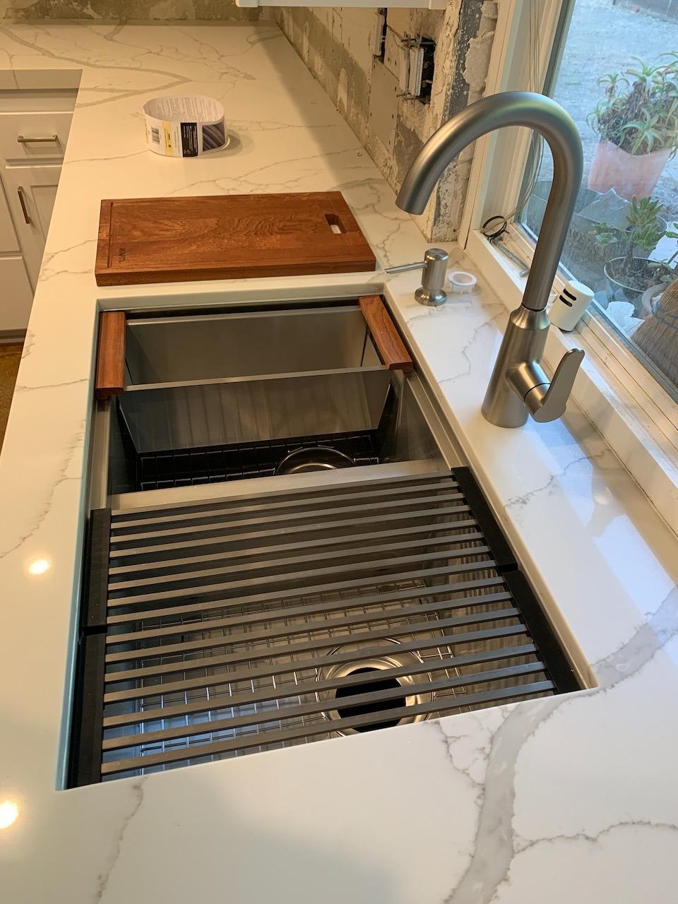 Ruvati 36-in 16-Gauge 60/40 Undermount Workstation Kitchen Sink - RVH8359 customer photo 2