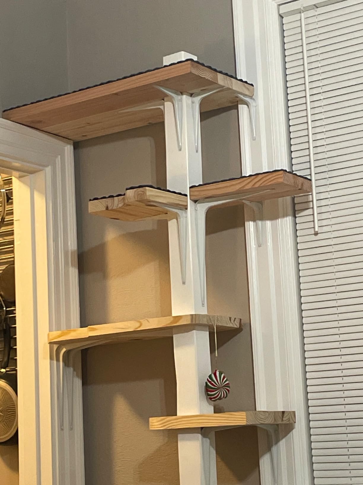 Kreg Pocket-Hole Jig XL, Woodworking Jig, KPHJ920 | Drill Pocket-Hole Jig, for 2x4 or 4x4 Boards, Use with Kreg XL Pocket-Hole Screws, Sturdy Pocket-Hole Joinery Jig customer photo 1