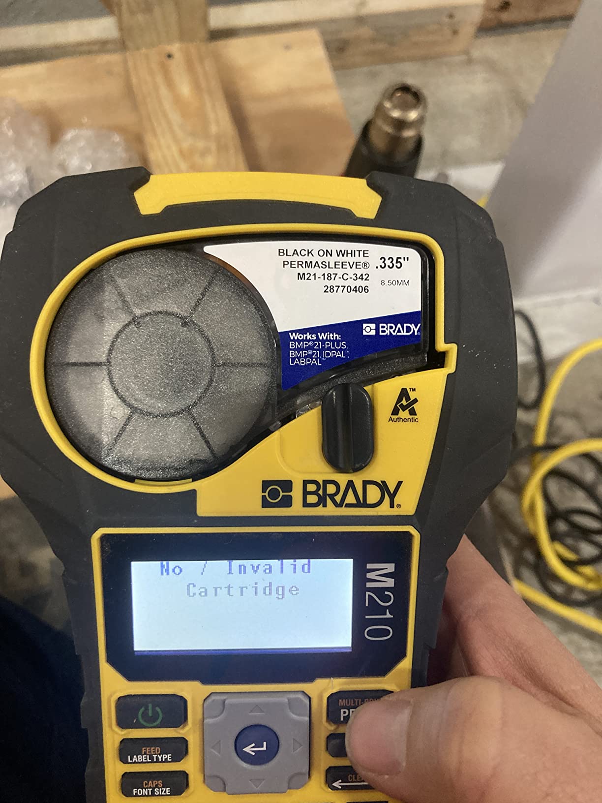 Brady M210 Portable Label Printer Kit (M210-KIT), Yellow/Black customer photo 1