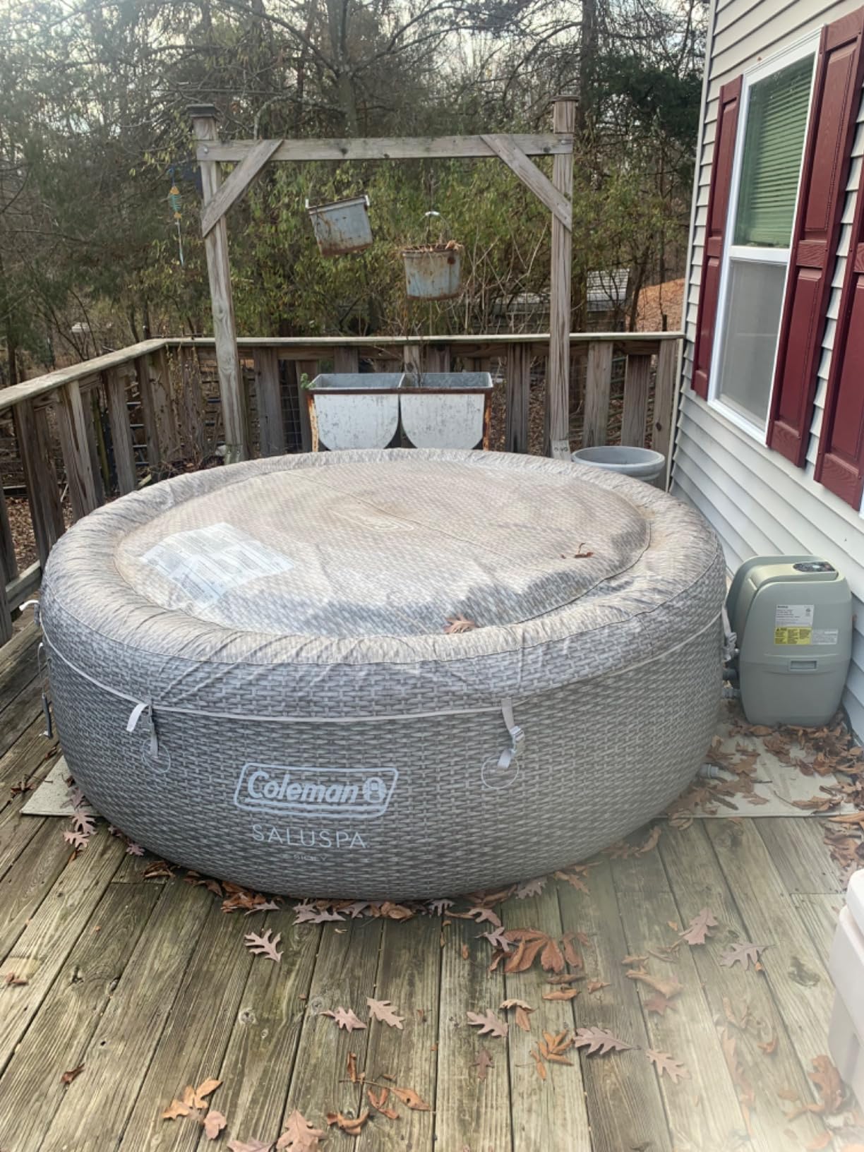 Coleman SaluSpa AirJet 7 Person Inflatable Hot Tub Round Portable Outdoor Spa with 180 Soothing AirJets and Insulated Cover, Gray, Sicily customer photo 1