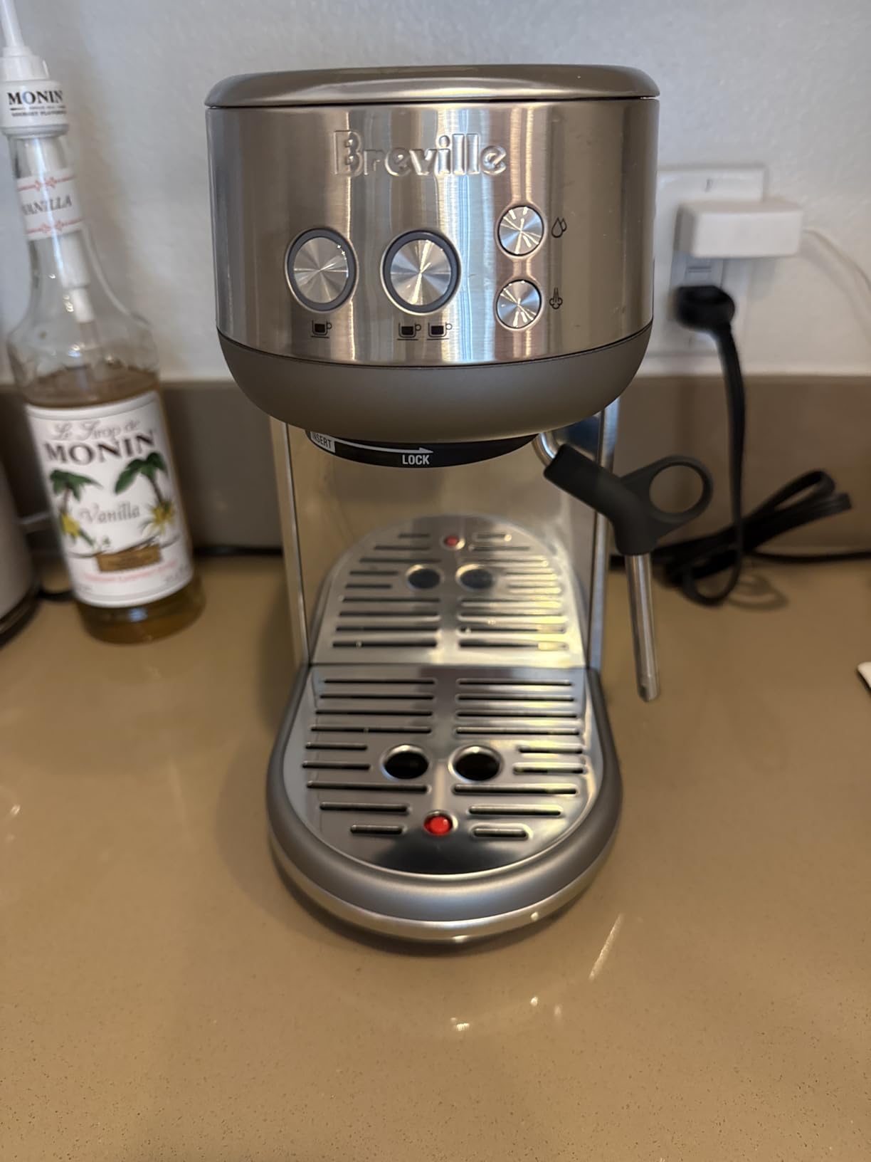 Breville BES450BSS Bambino Espresso Machine, Brushed Stainless Steel | Make cafe-quality espresso, lattes and cappuccinos at home with this compact, manual coffee maker | Beginner-friendly customer photo 2