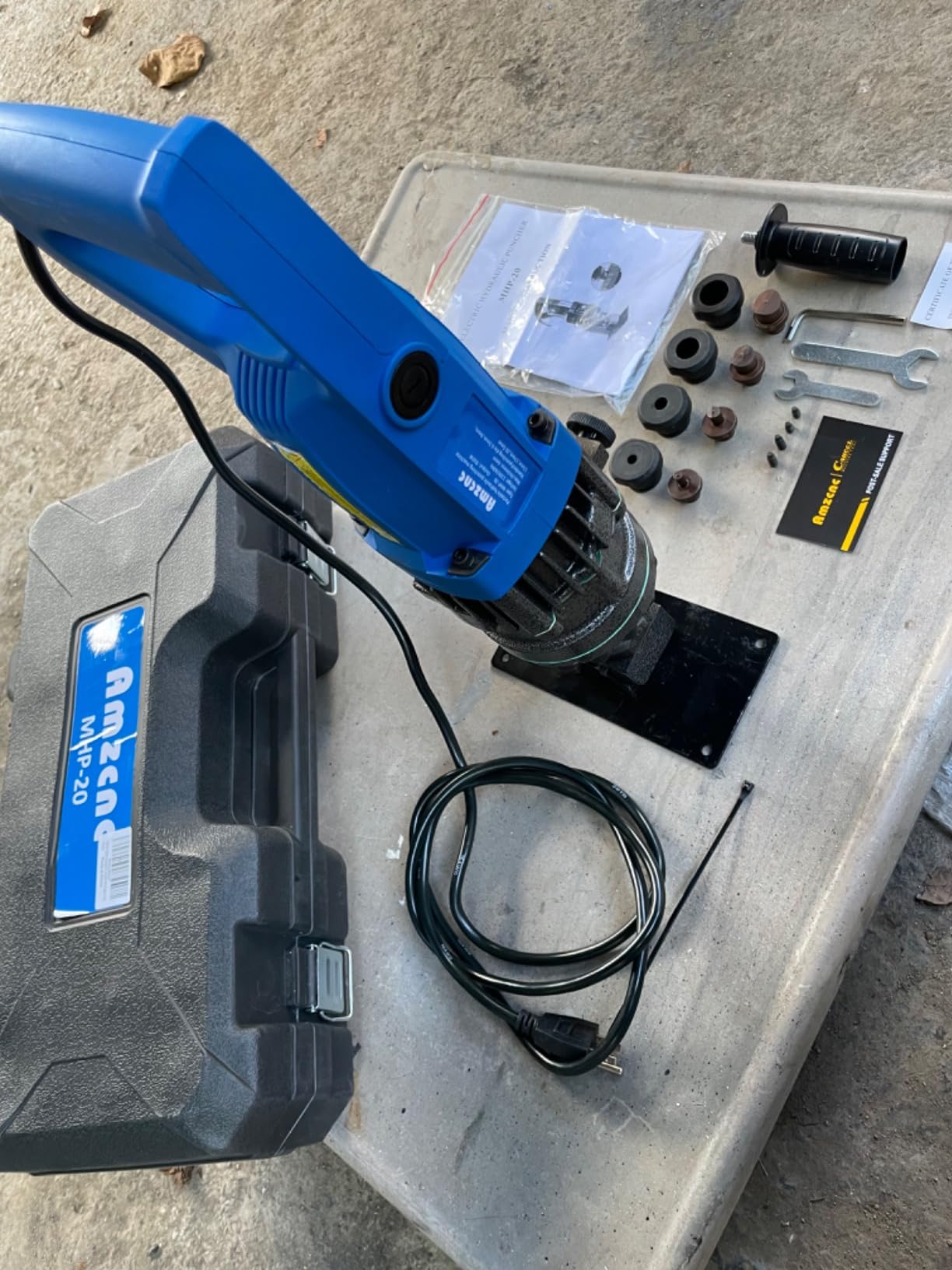 AMZCNC 110V 1200W Electric Hydraulic Metal Hole Punch Tool | Electricians & Metalworkers, Fast Hydraulic Hole Punch for Steel, Iron, Copper, Aluminum & Angle Steel Fabrication customer photo 2
