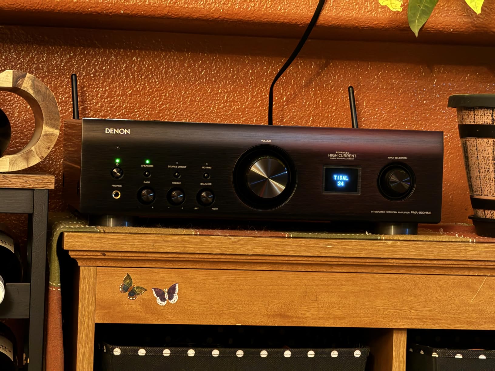 Denon PMA-900HNE Integrated Stereo Amplifier (85W x 2), Hi-Res Certified | Advanced High Current Circuit, Built-In HEOS, Bluetooth & AirPlay 2, Amazon Alexa Voice Control, MC & MM Phono Equalizer customer photo 1