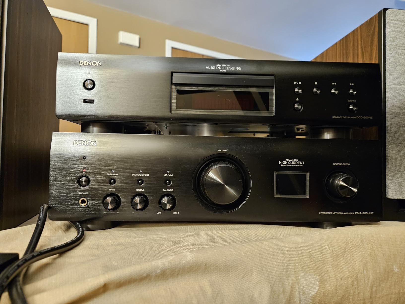 Denon PMA-900HNE Integrated Stereo Amplifier (85W x 2), Hi-Res Certified | Advanced High Current Circuit, Built-In HEOS, Bluetooth & AirPlay 2, Amazon Alexa Voice Control, MC & MM Phono Equalizer customer photo 2