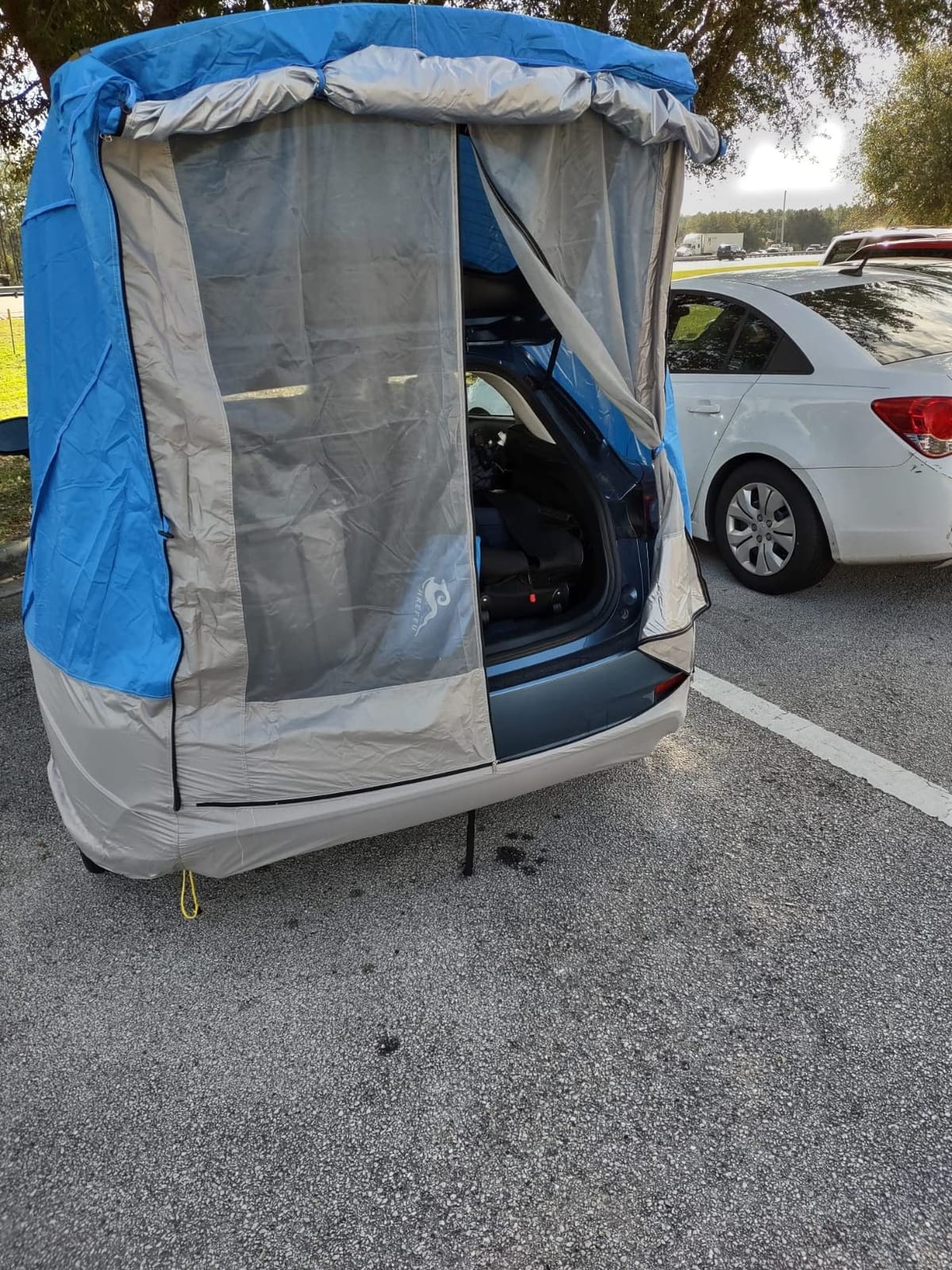 SUV Tailgate Tent with Awning, 2-Person Hatchback Tent for Camping customer photo 1