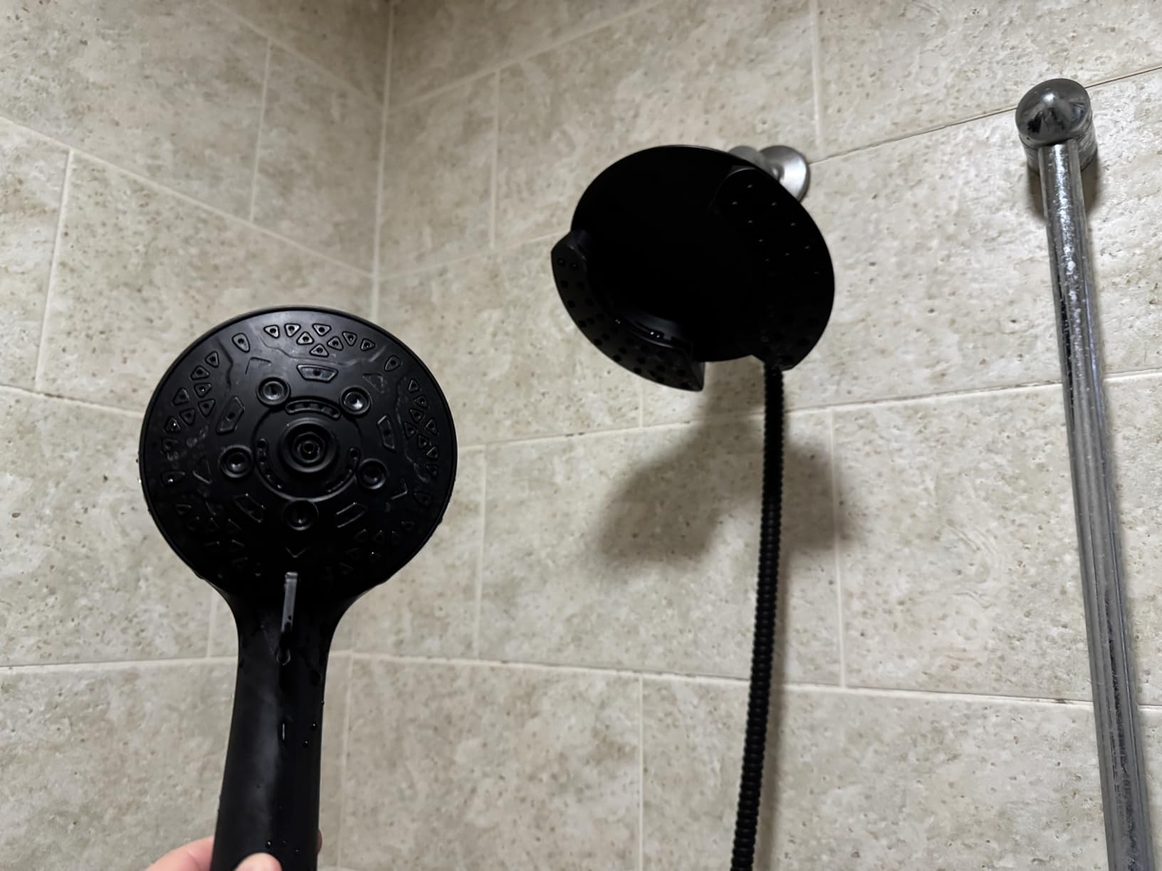 INAVAMZ 2 in 1 Shower Head with Handheld Combo High Pressure Silver 1.8 GPM customer photo 1