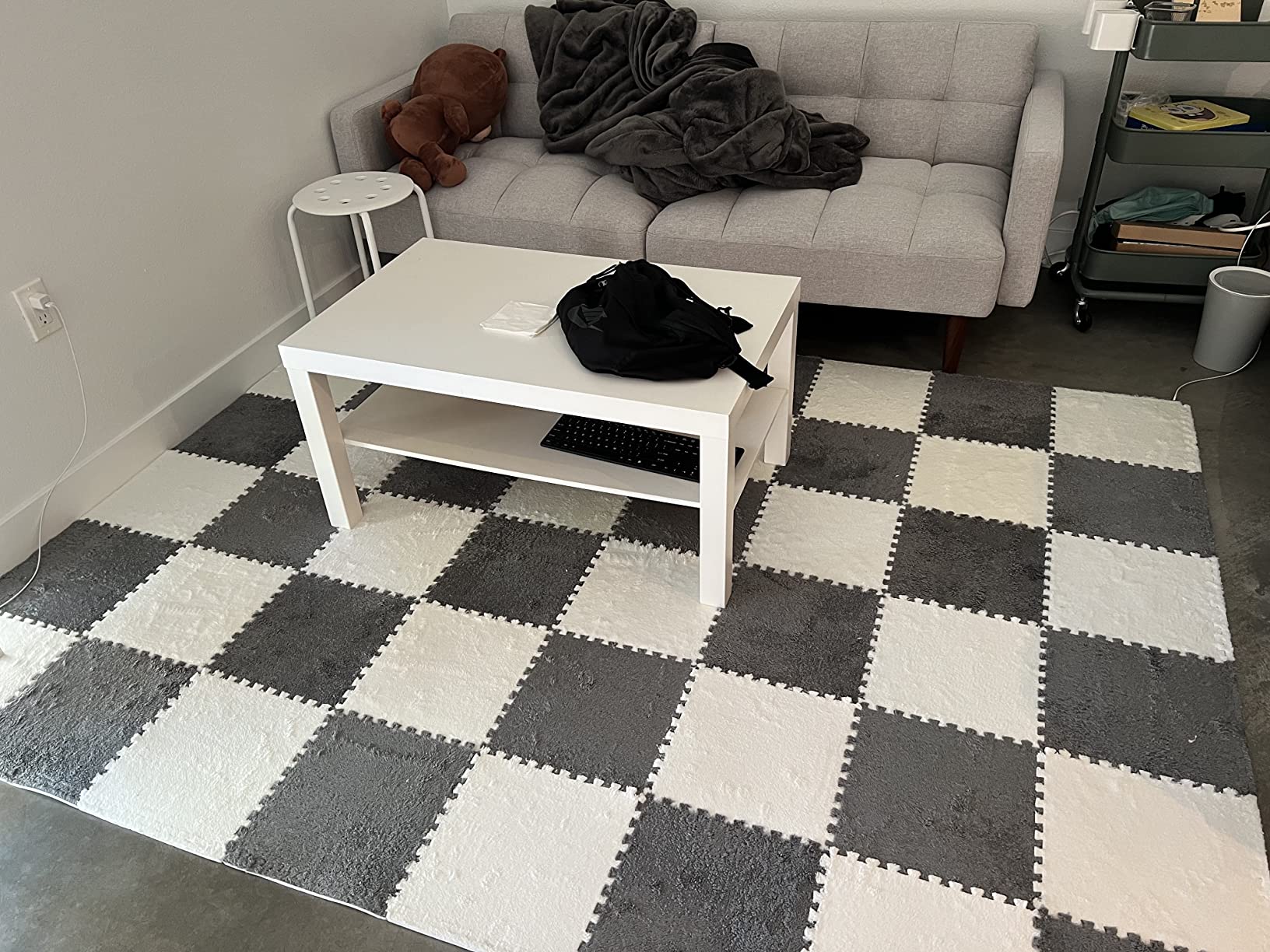 Flutesan 15 Pcs Plush Carpet Tiles Interlocking Floor Mat,Gray customer photo 1
