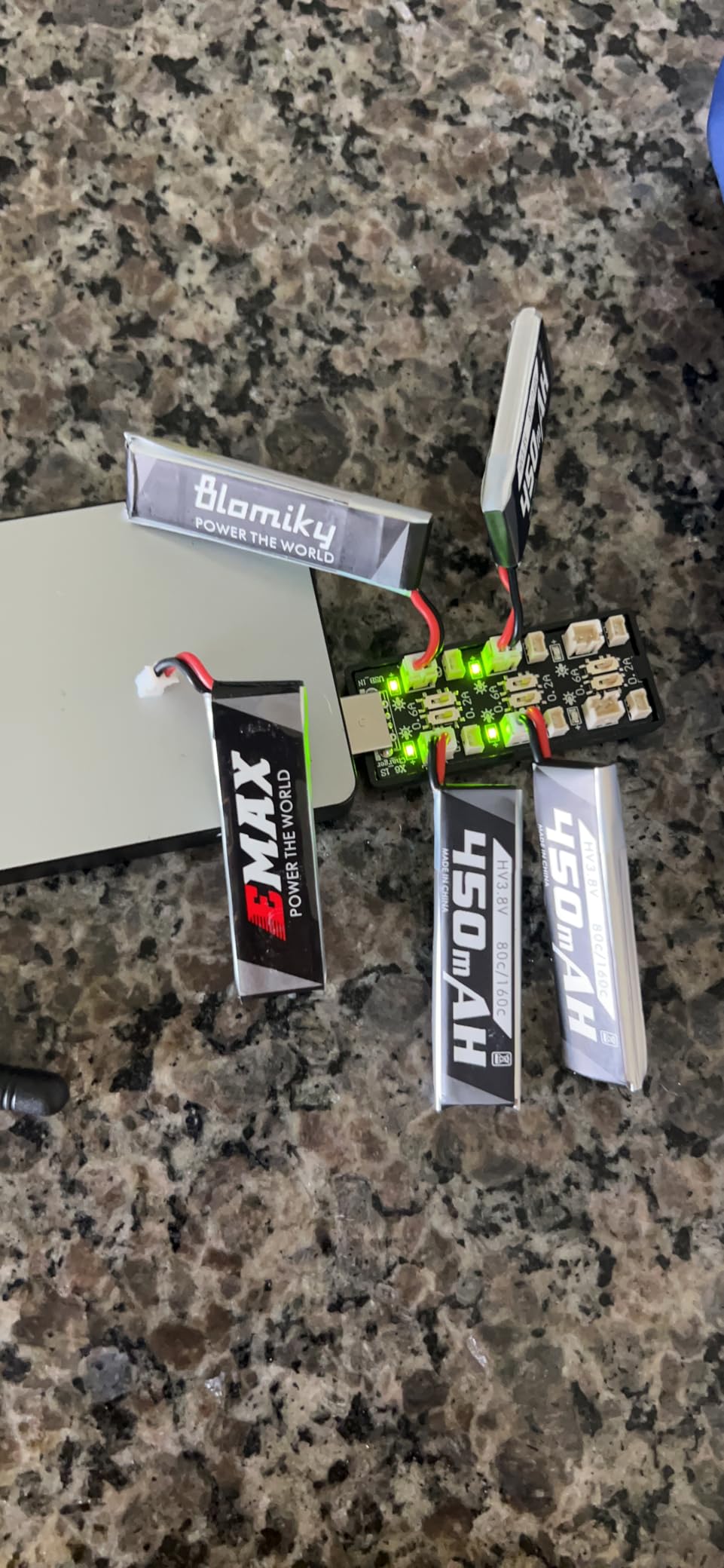 Blomiky 4 Pack 1S 3.8V 450mAh 80C Lipo Battery with PH2.0 Plug Compatible with S Free Style RC Quadopter Drone customer photo 1