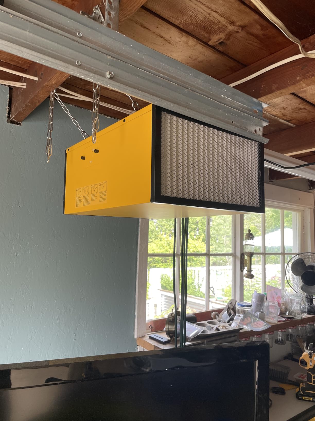 DEWALT Air Filtration System Dust Collector for Woodworking DWXAF101, 3-Speed Hanging Ceiling Dust Collection Systems Remote Control 4 Modes 8H Time Setting 2 Stage Filtration for Garage/Workshop customer photo 1