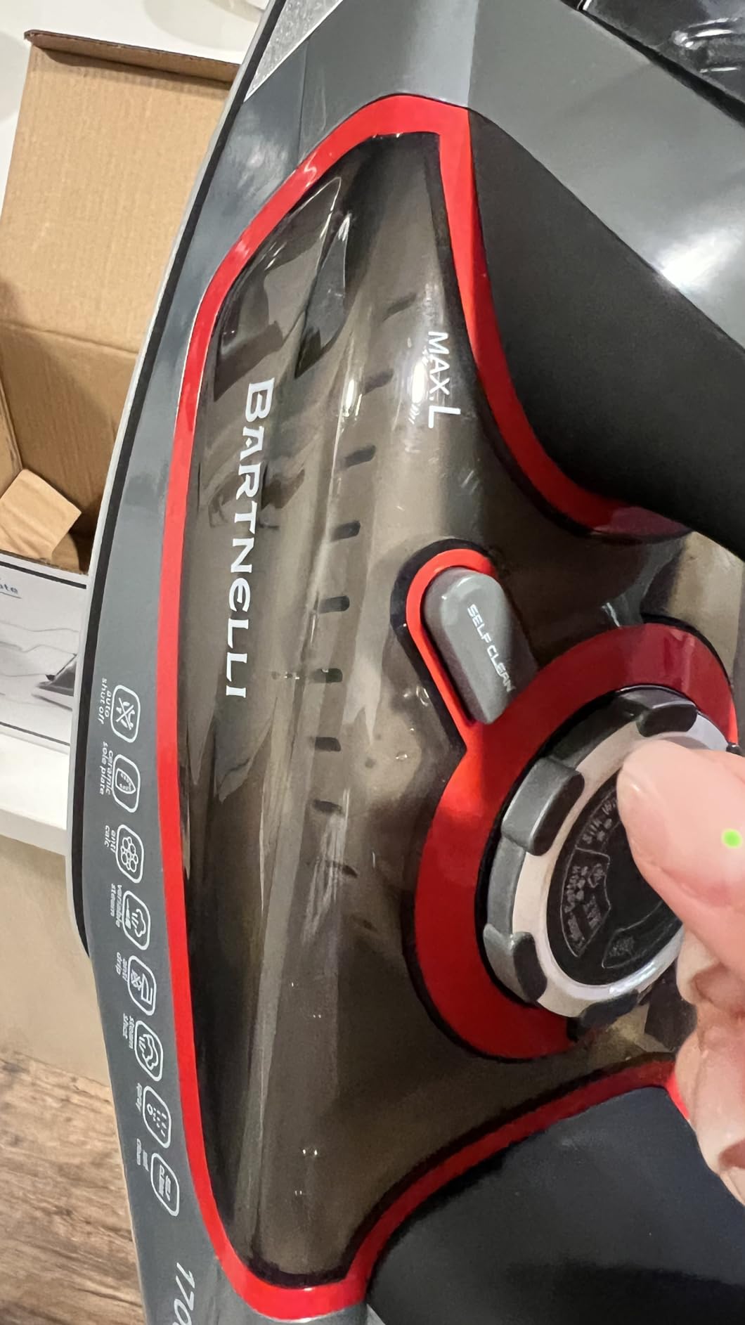 Bartnelli Pro Luxury Steam Iron for Clothes - 1700W Heavy-Duty Commercial Iron with Multi-Layer Ceramic Soleplate, Active Anti-Drip Technology, Smart 3-Way Auto Shut-Off & Precision Tip customer photo 1