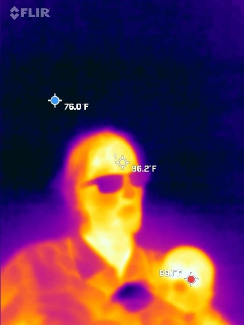 Flir Edge Pro Wireless Thermal Imaging Camera, iOS/Android, 480x360 customer photo 1