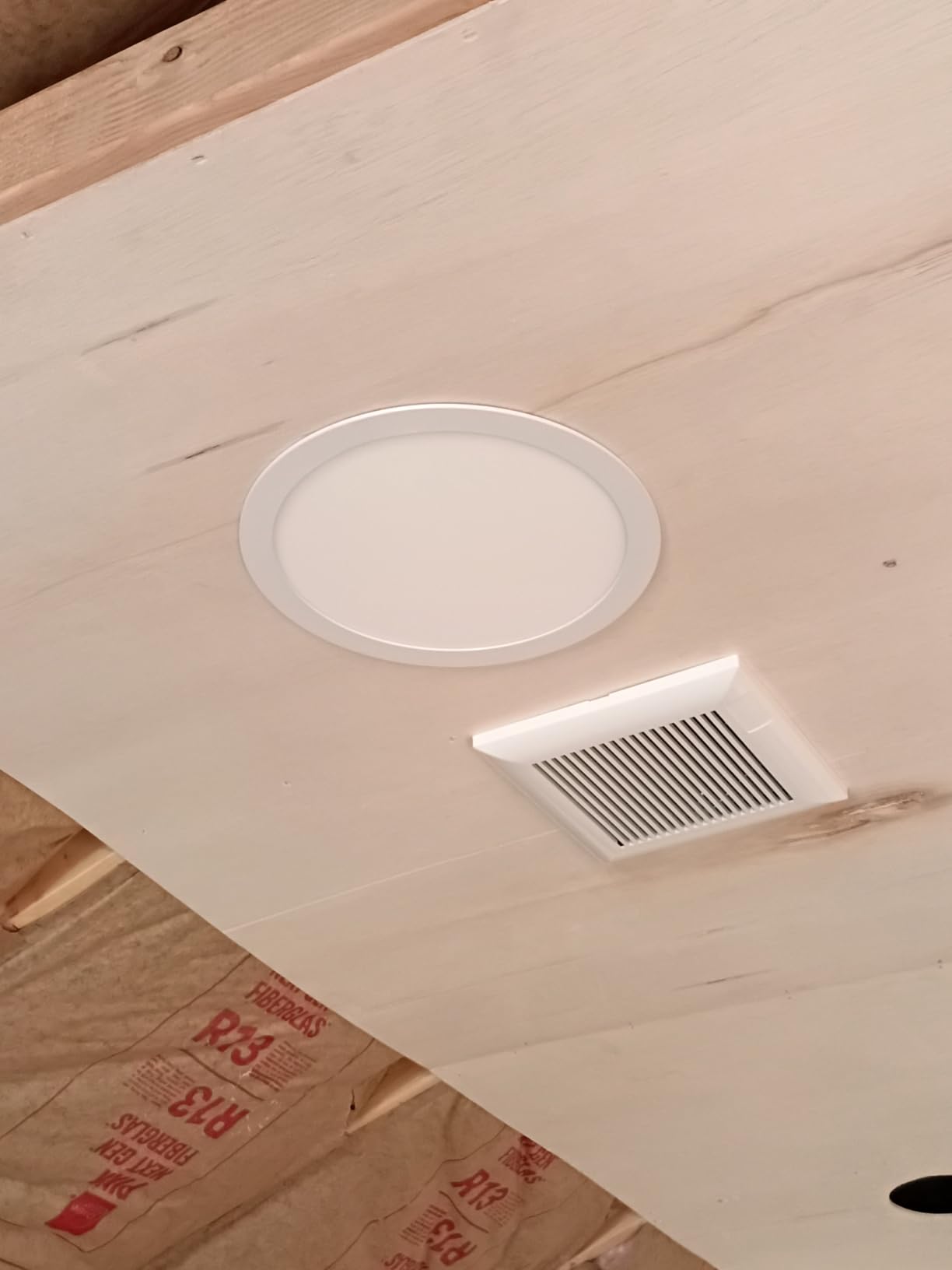 JOEAONZ Bathroom Exhaust Fan 110 CFM 1.0 Sones Ultra-Quiet with Metal Housing, Ceiling Mount Ventilation Fan Large Air-flow Capacity, Energy-Saving Household Bath Vent Extractor, White Plastic Grille customer photo 1
