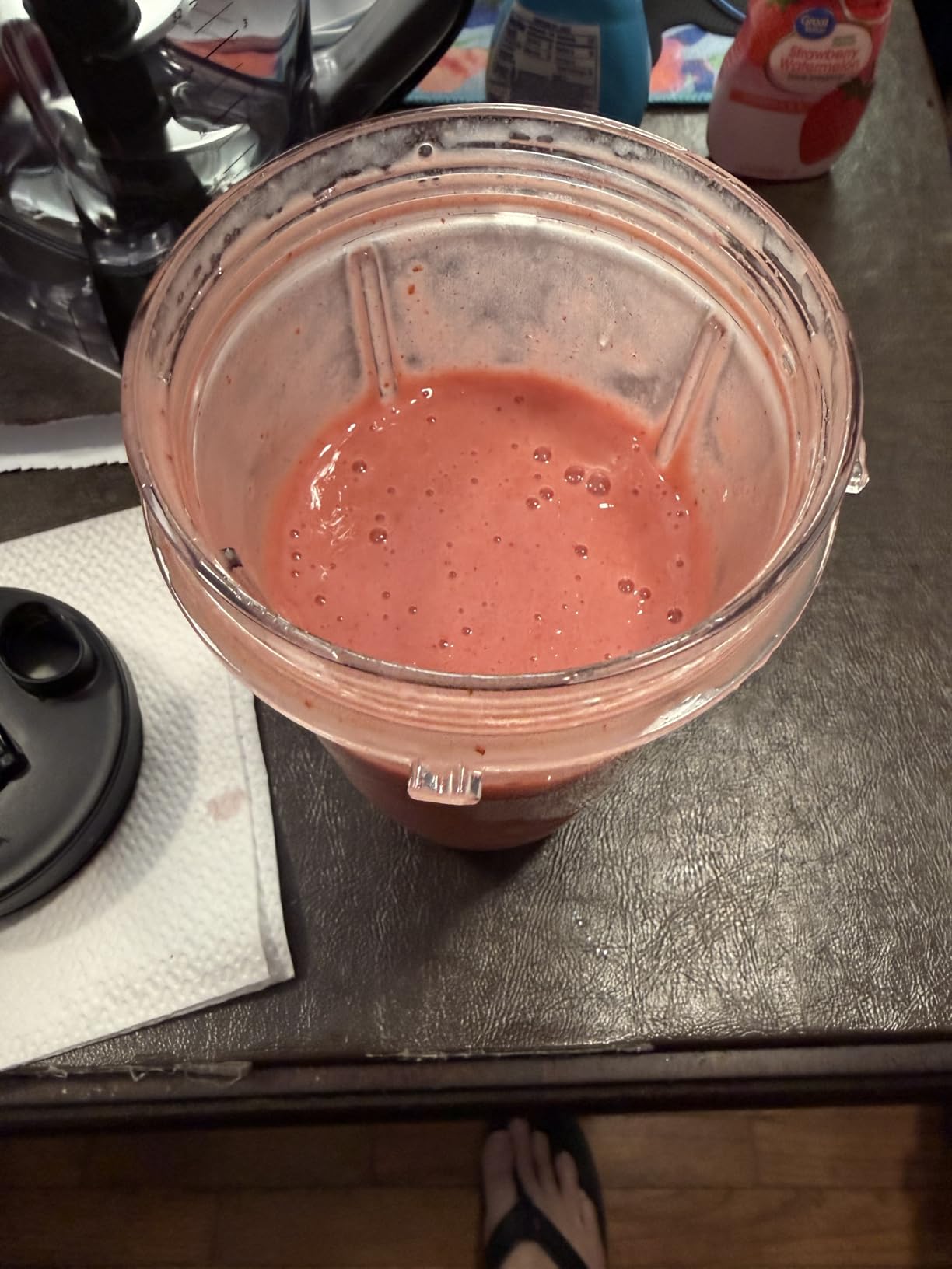 Ninja BN751 Professional Plus DUO Blender, 1400 Peak Watts, 3 Auto-IQ Programs for Smoothies, Frozen Drinks & Nutrient Extractions, 72-oz. Pitcher & (2) 24 oz. To-Go Cups, Black customer photo 2
